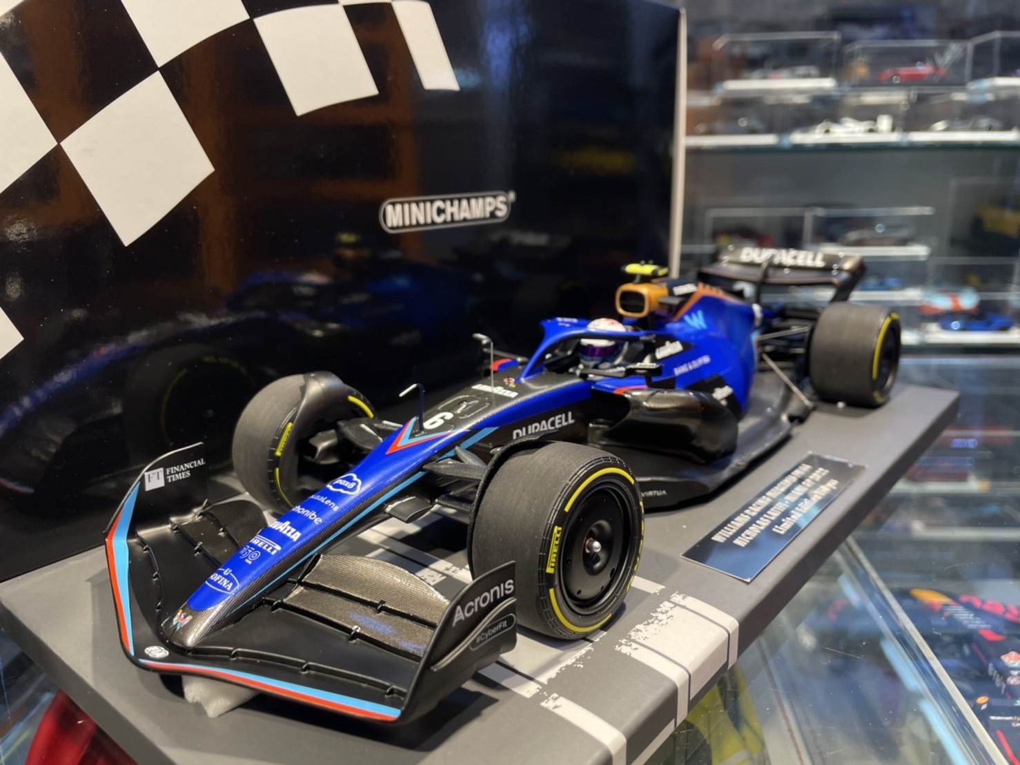 【希少品】MINICHAMPS ウィリアムズ FW44 1:18 GPボックス 希少品】MINICHAMPS ウィリアムズ FW44 1:18 GPボックス - メルカリ