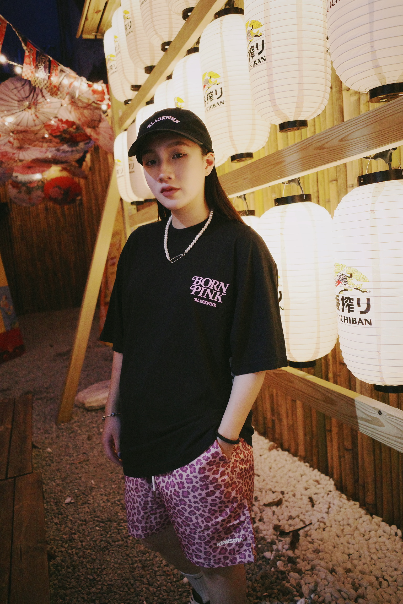 <快速出貨>BLACKPINK x Verdy 聯名款 紐約限定 字母款 短踢 黑粉