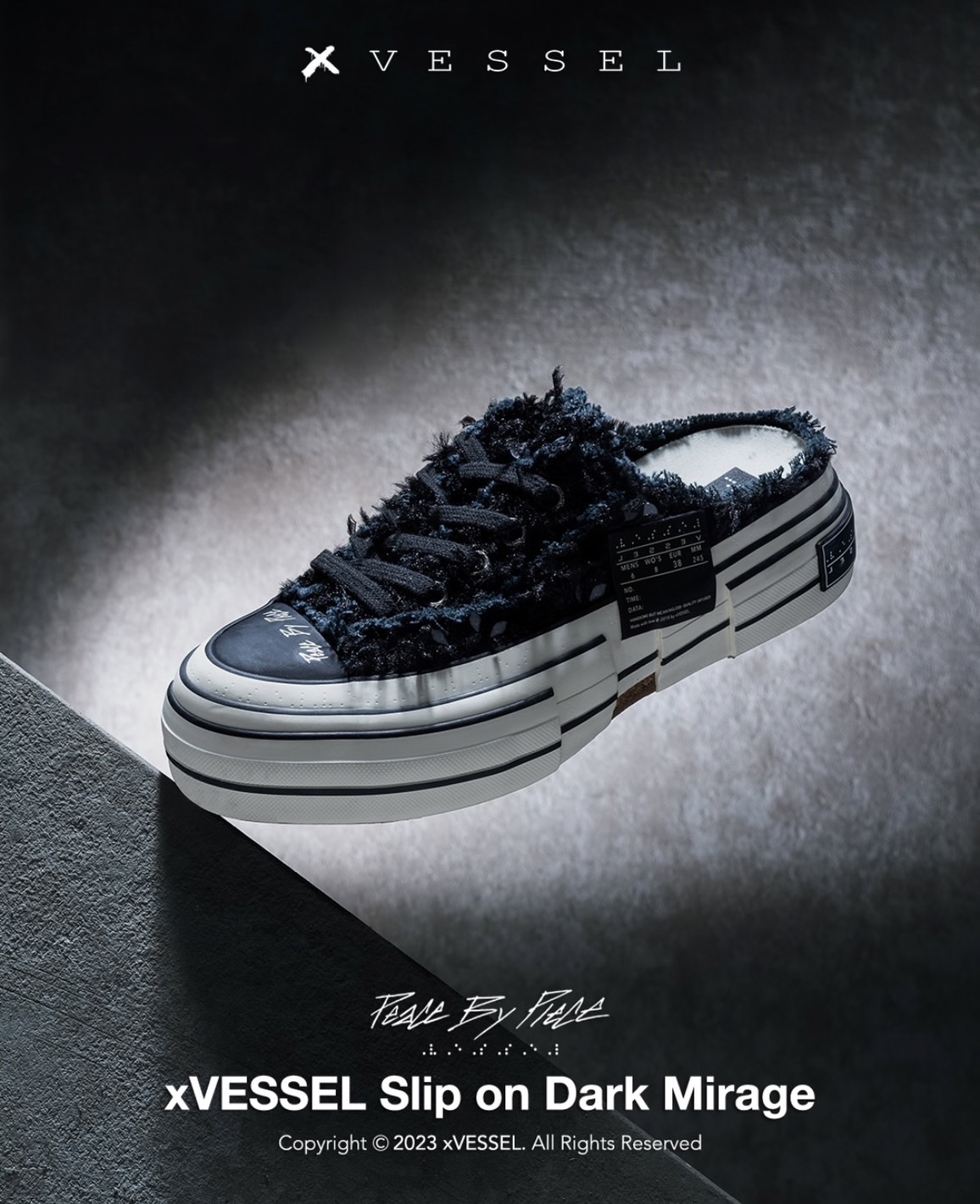 xVESSEL G.O.P. Dark Mirage 毛絨亮片 黑色 穆勒拖