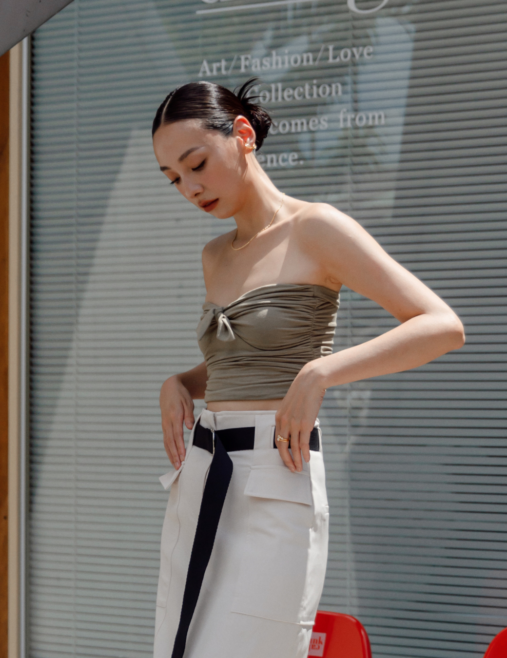 平口扭結針織短版上衣（軍綠色/3尺寸）