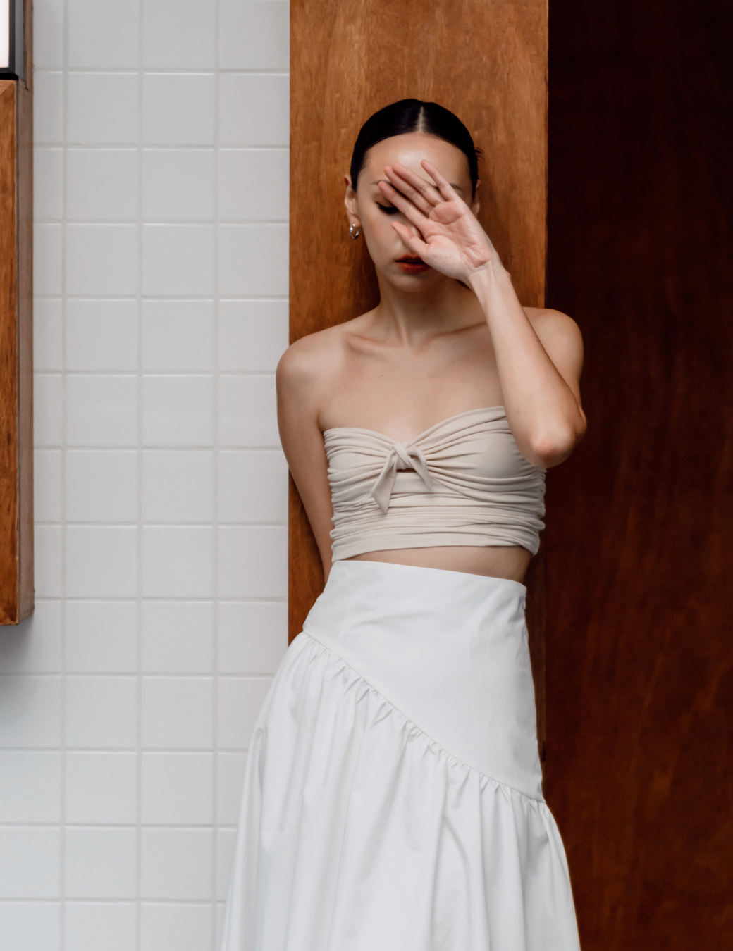 平口扭結針織短版上衣（奶杏色/3尺寸）