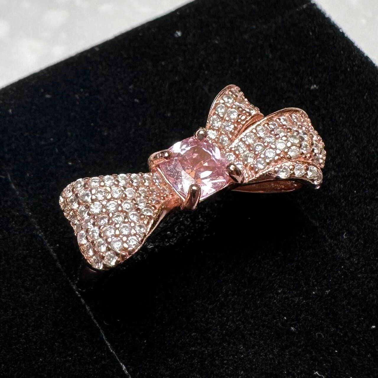 925銀戒指 蝴蝶結粉水晶戒指