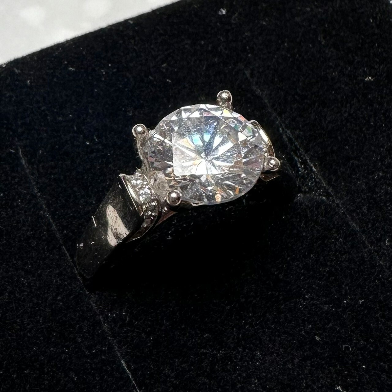 925銀戒指 莫桑鑽戒指