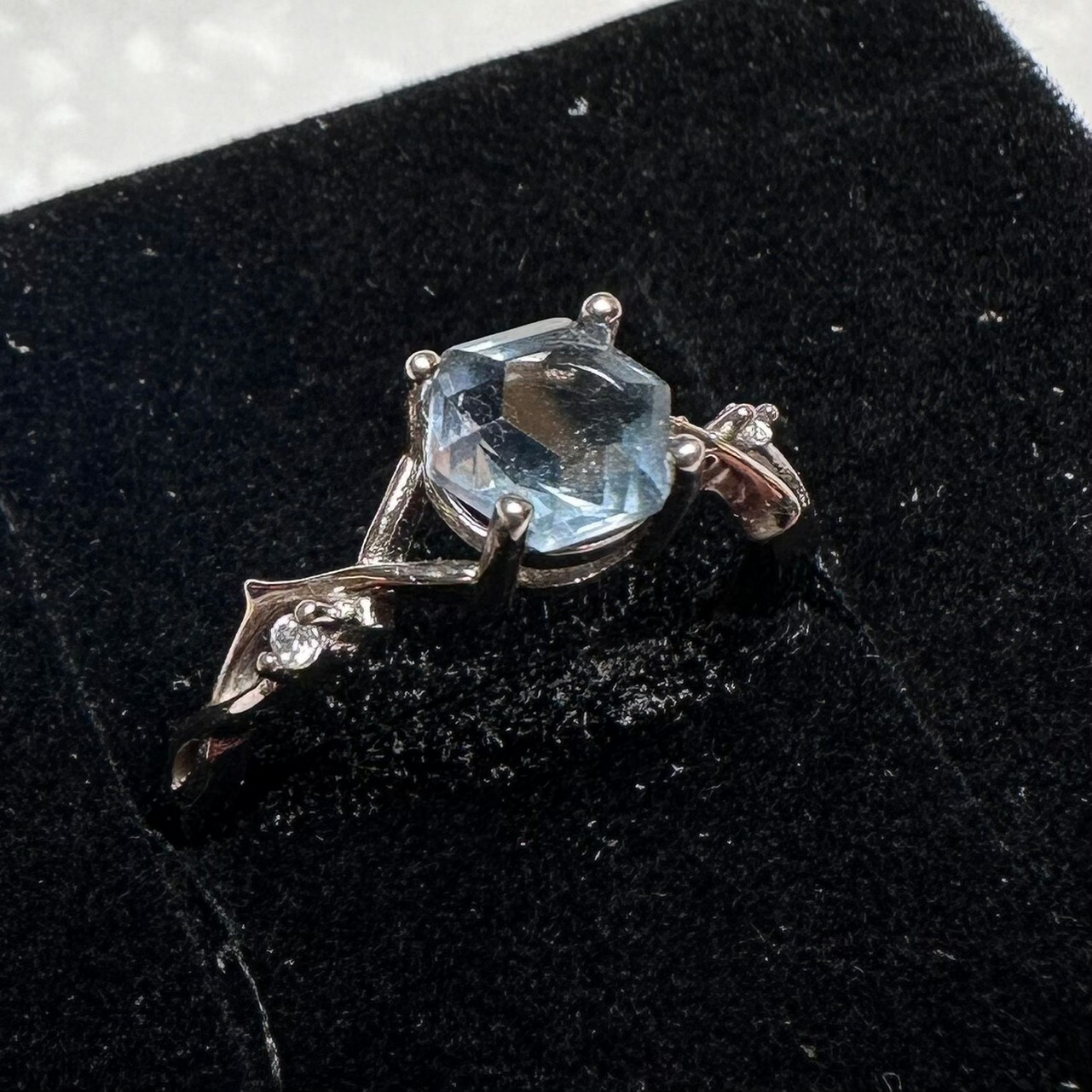 925銀戒指 灰藍托帕石戒指