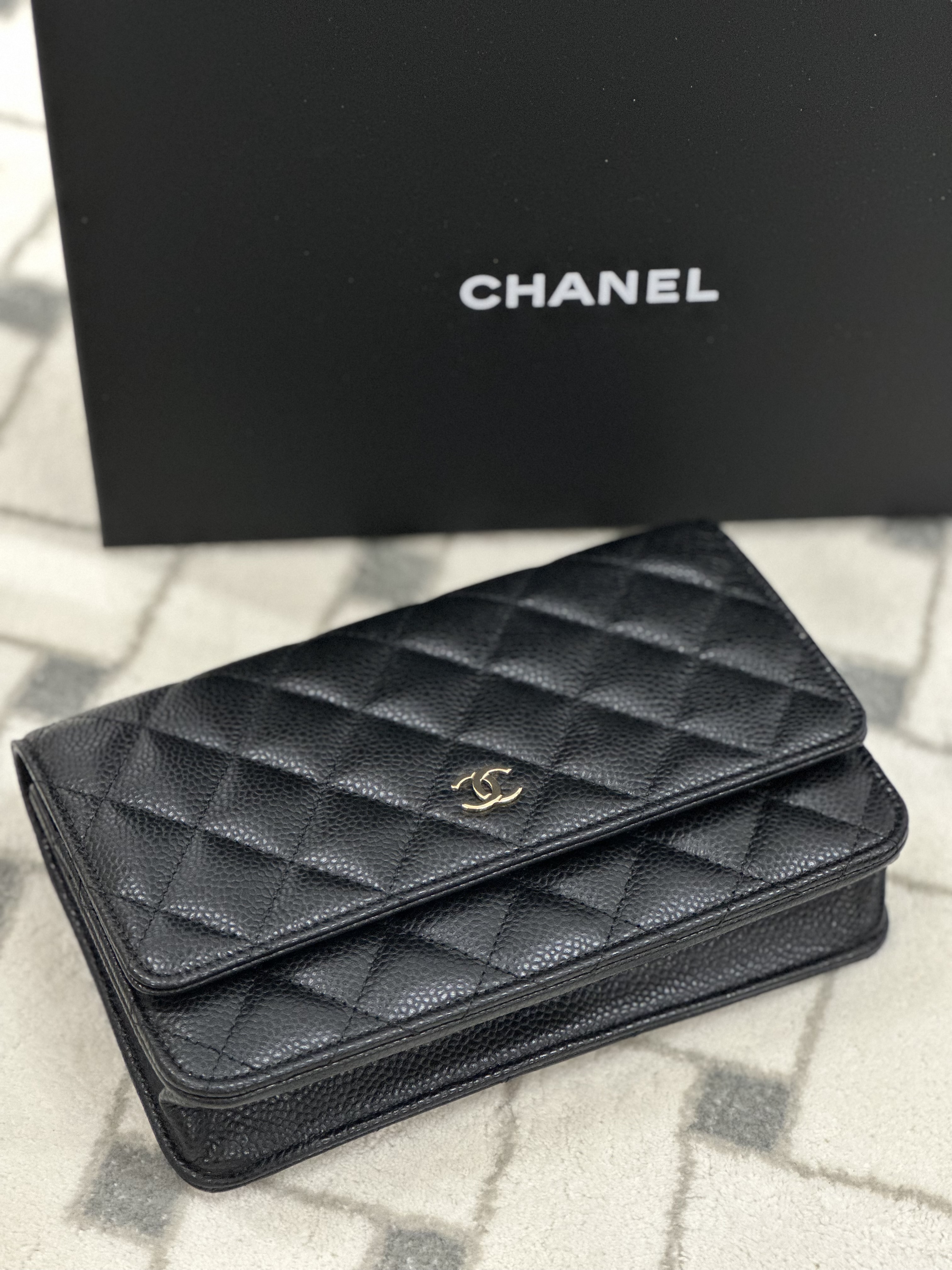 Chanel classic woc wallet on chain 牛皮金扣