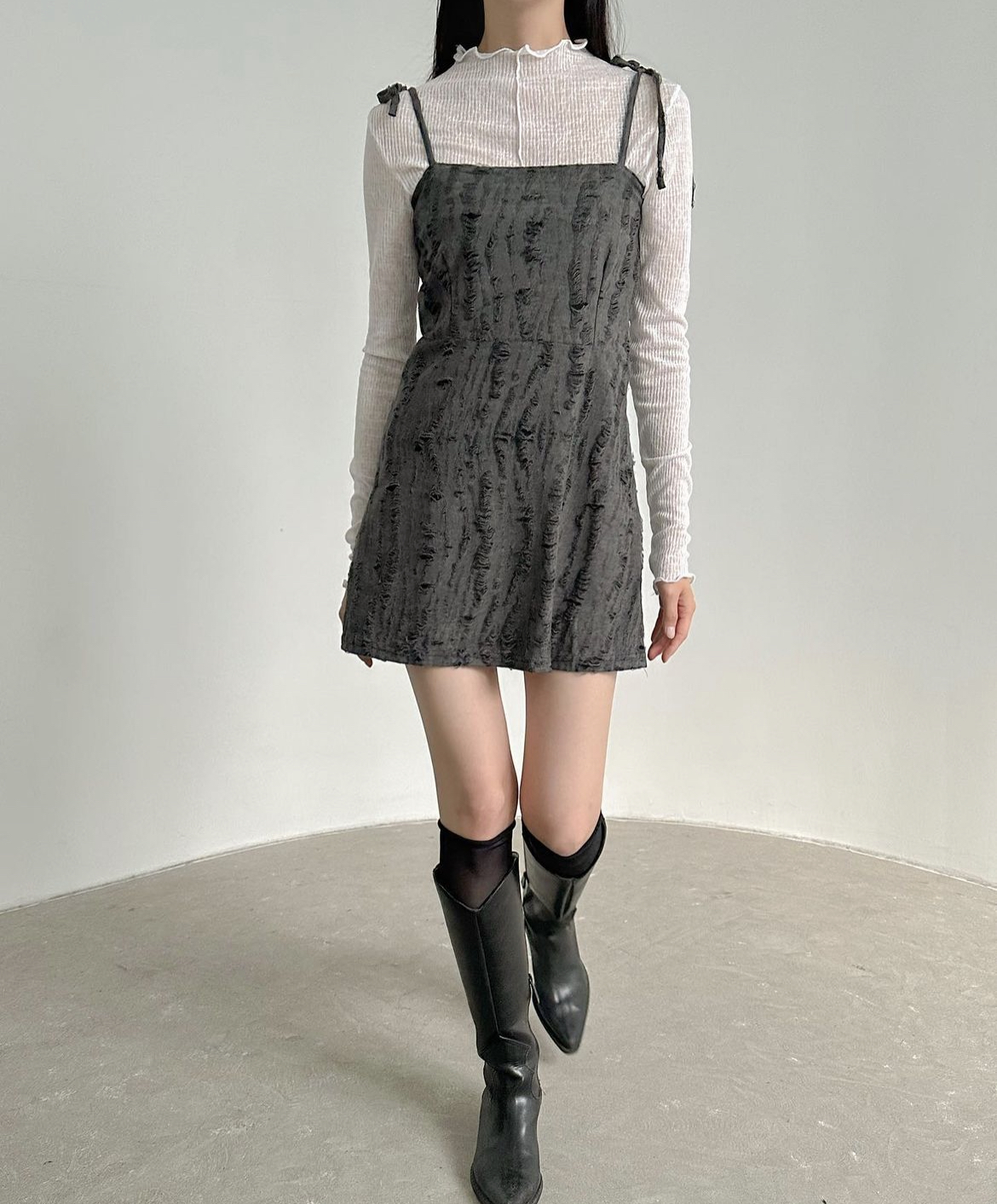 KR RUSHED KNIT ONE PIECE (2 COLORS)