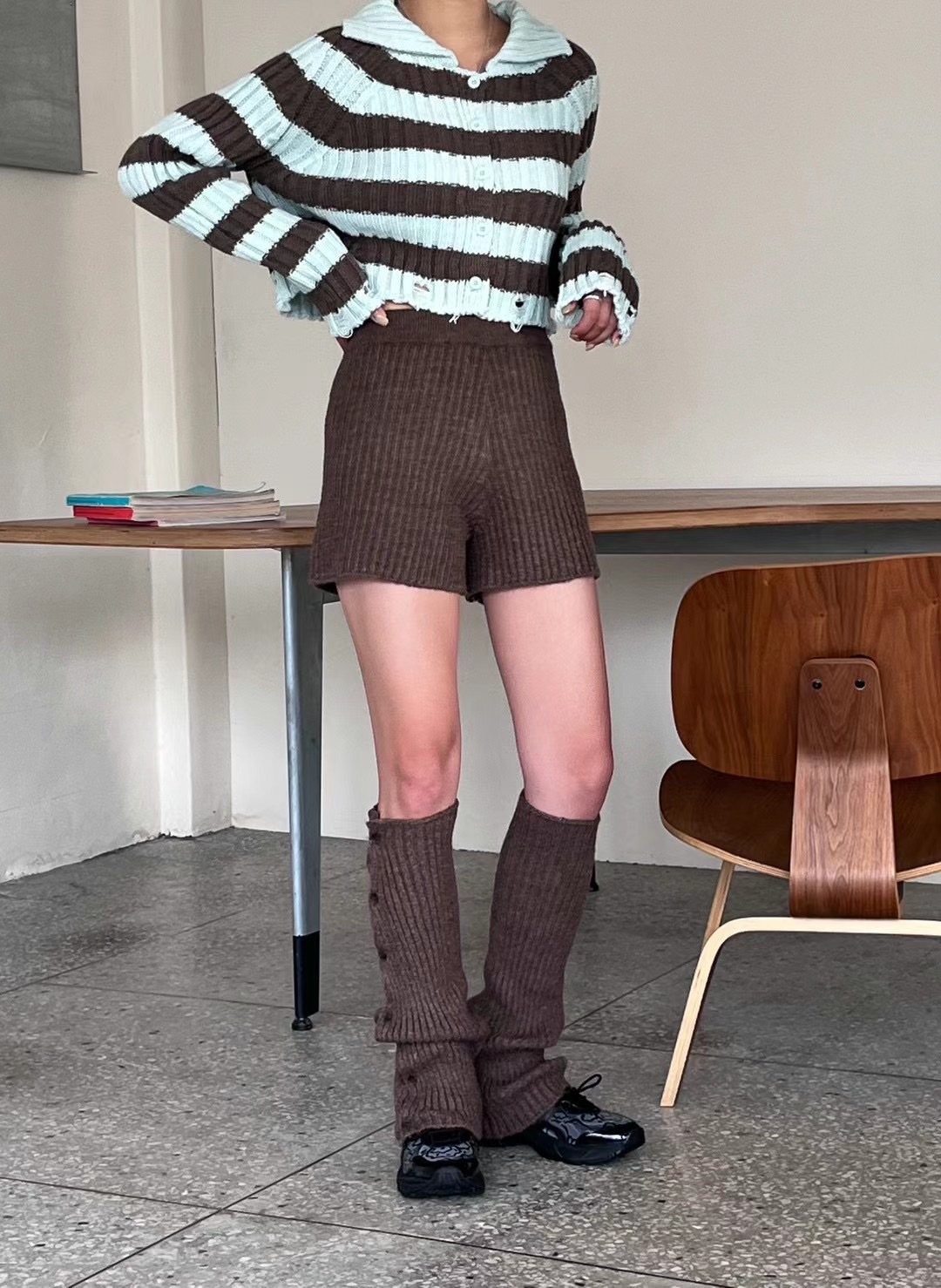 🇰🇷韓國 針織 短褲 排扣 腿套裝