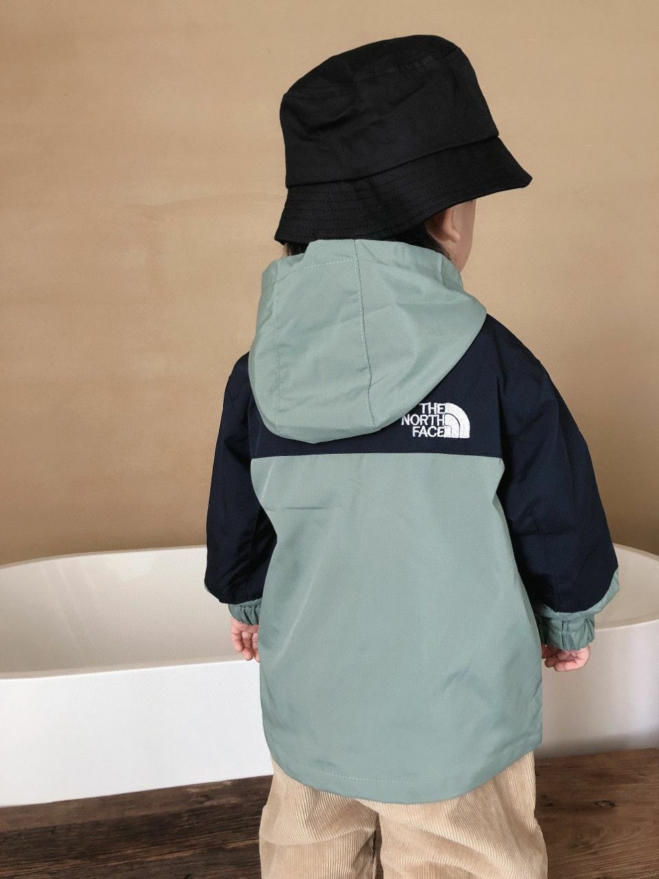 現貨-日版TNF拼接風衣外套-23007373