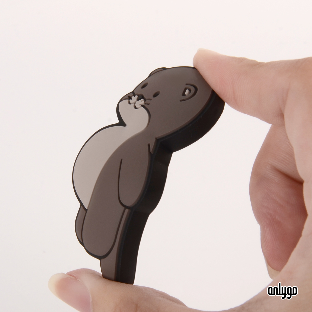 まったり動物マグネット（ユーラシアカワウソ）