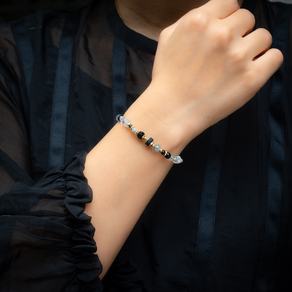 優雅的後現代主義｜黑瑪瑙火山岩白月光手鍊 C1551