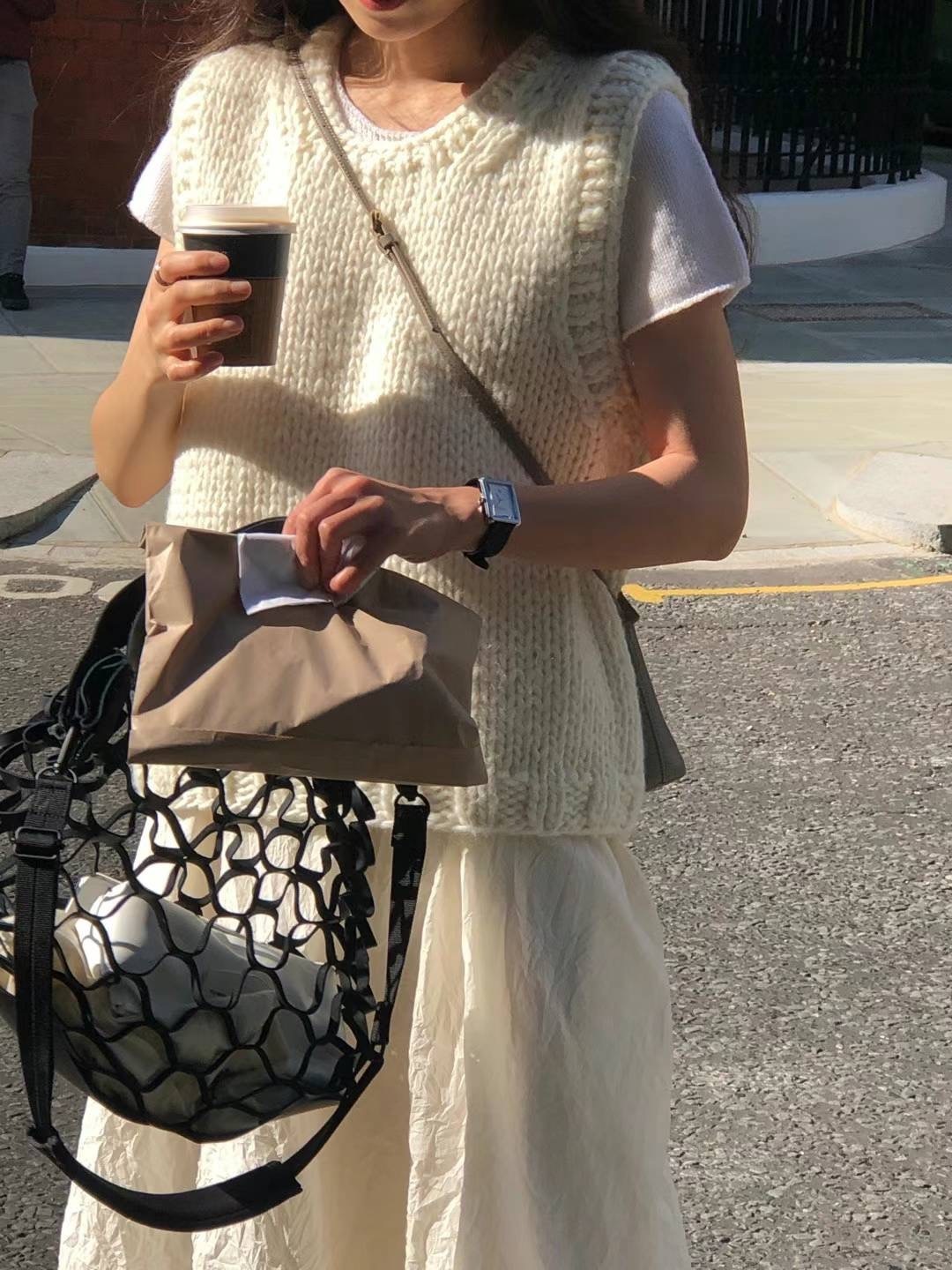 ᴋᴏʀᴇᴀ🇰🇷 - 羊毛針織圓領背心