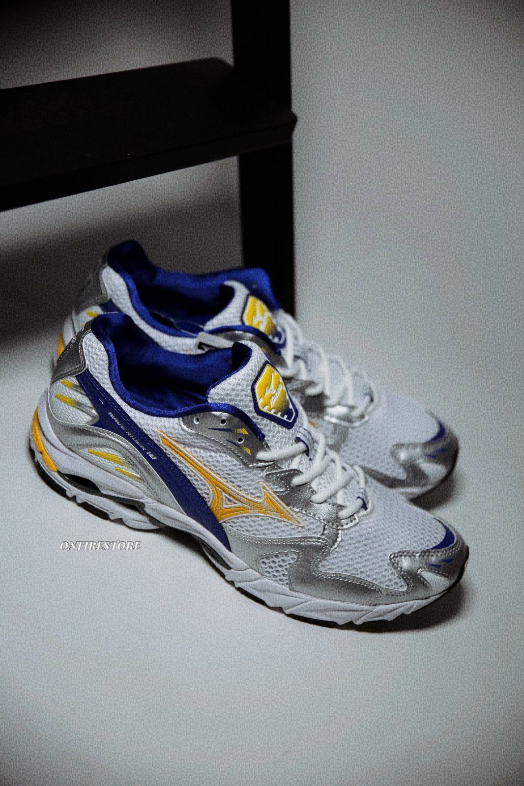 Mizuno Wave Rider 10 OG