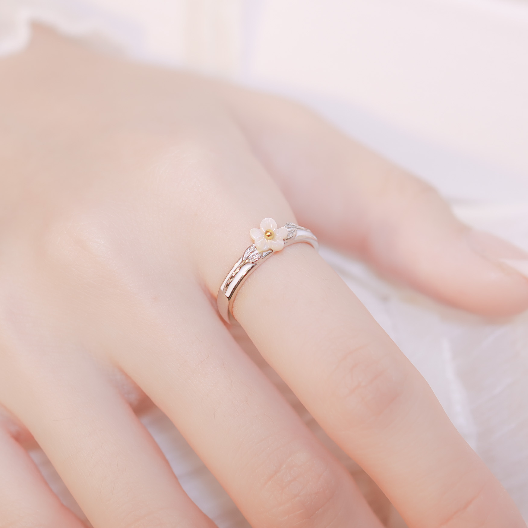 | 925純銀 | 小白蘭戒指 | RI0581 |