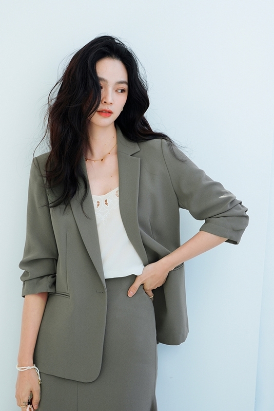 單釦翻領西裝外套 灰綠