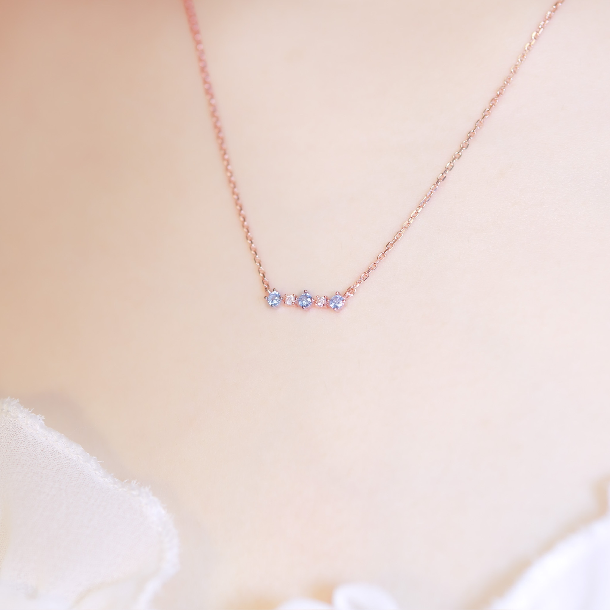 | 925純銀・厚鍍玫瑰金  | 下一站甜蜜項鍊（粉色/藍色） | NE0845 |