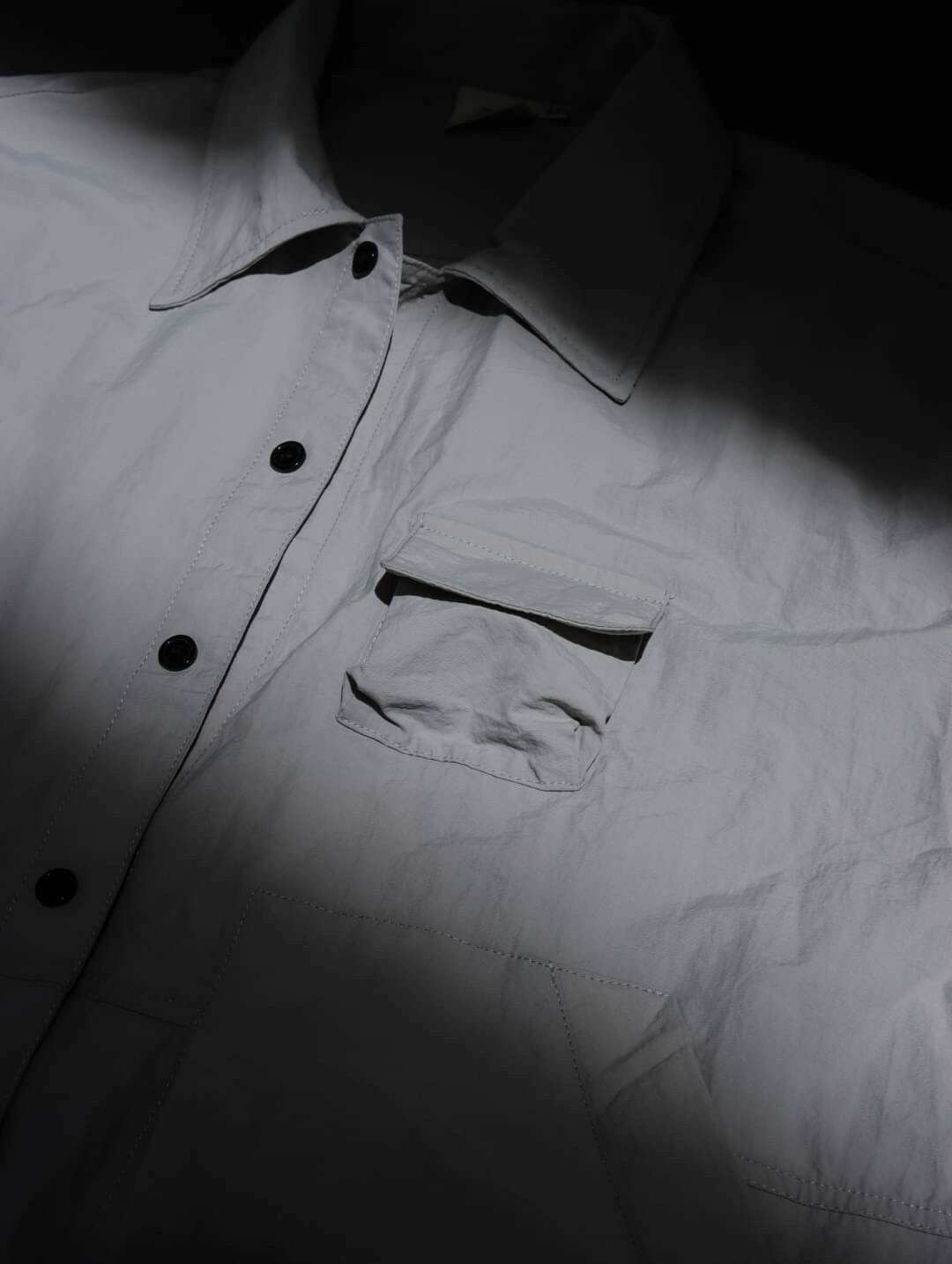 日系工裝立體口袋休閒套裝深灰細節