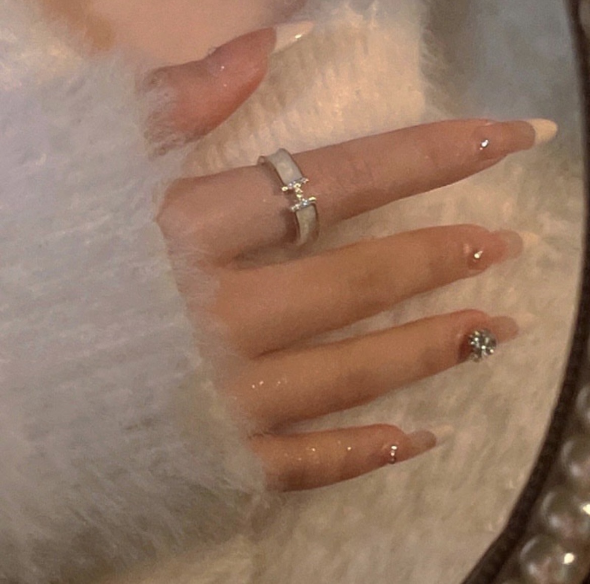 H晶透夢幻白玉貝 白金鑽戒/現貨1