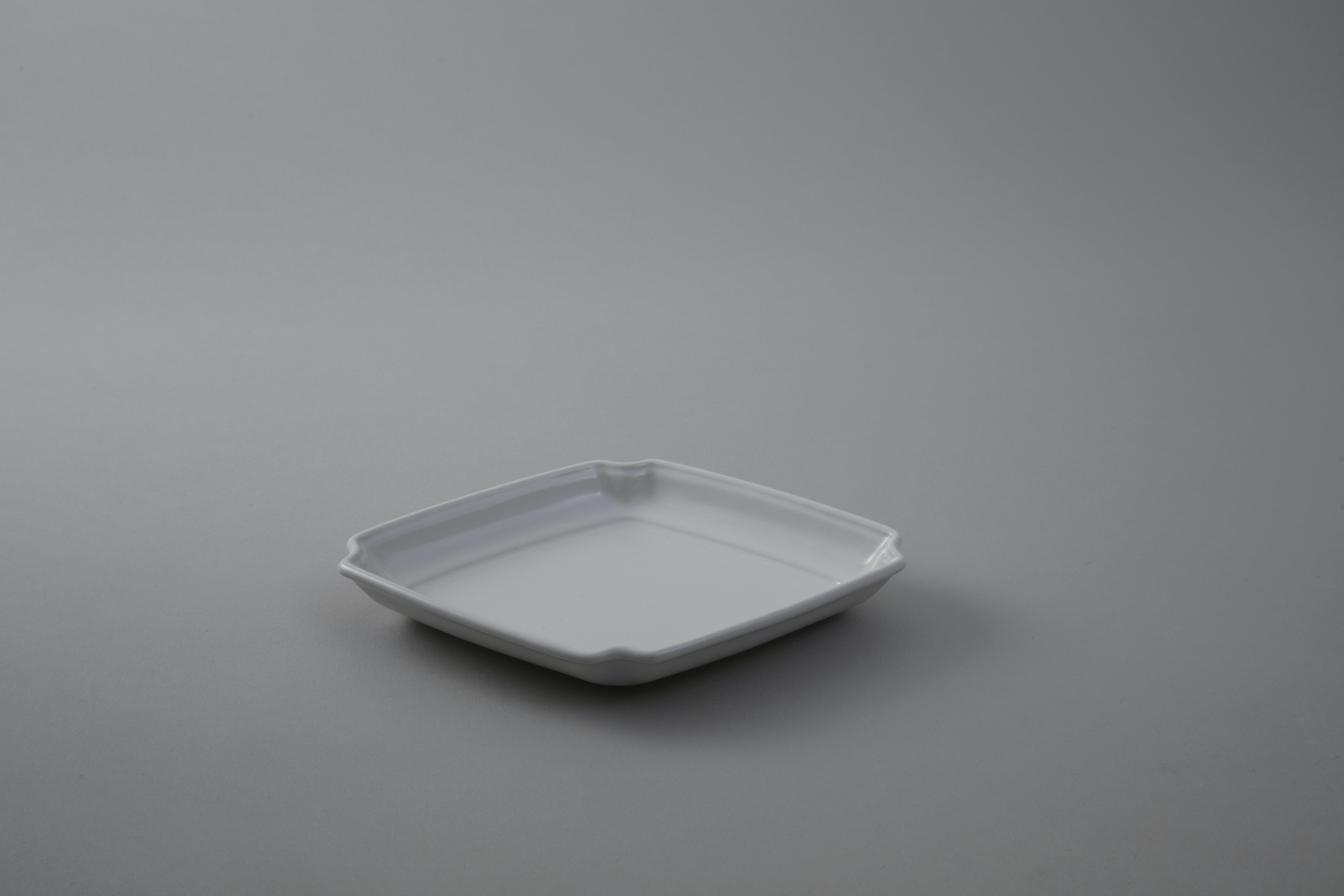 JICON 磁今 菱形摺角淺盤