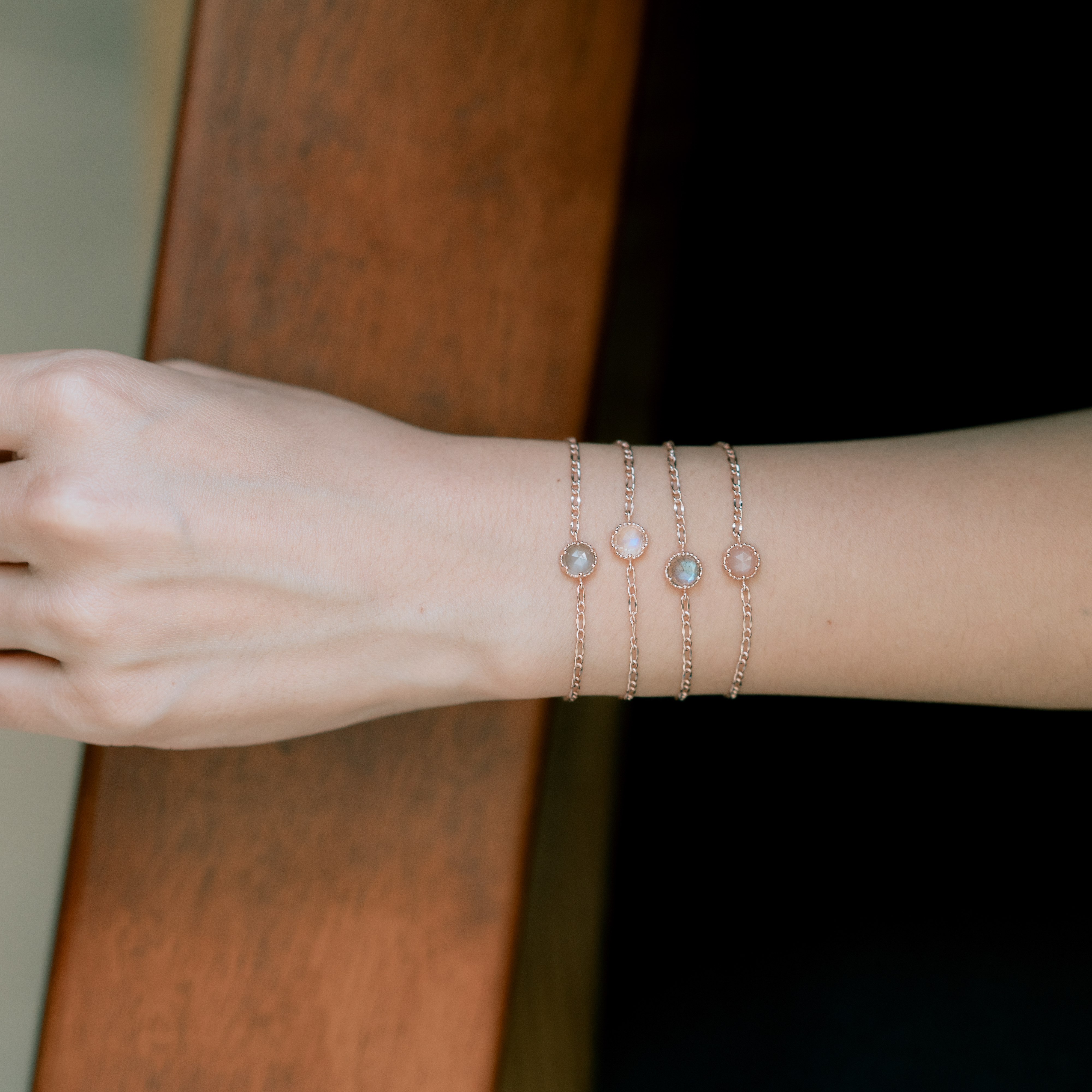 Crown銀月光石手鍊