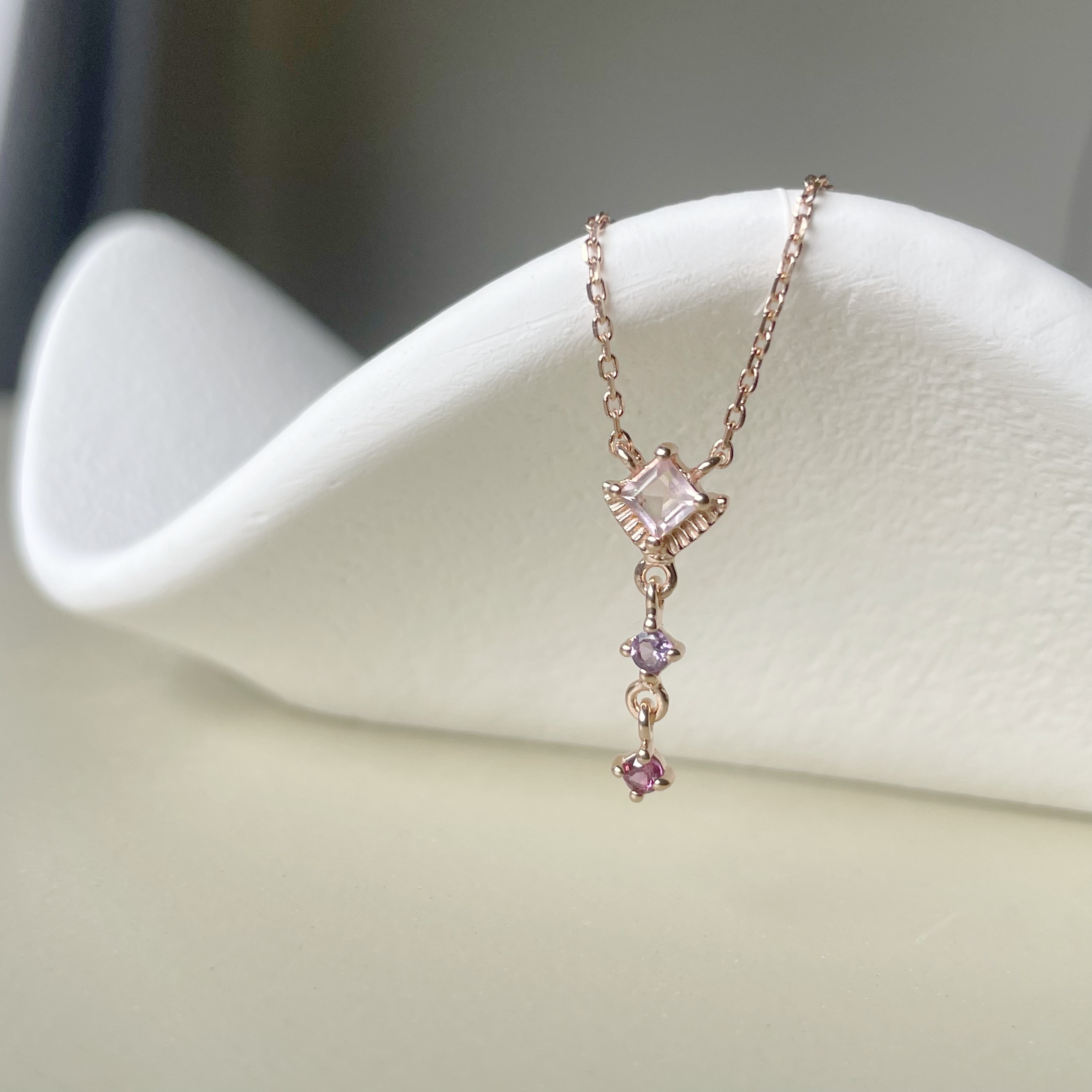 風箏滾邊粉紫水晶項鍊