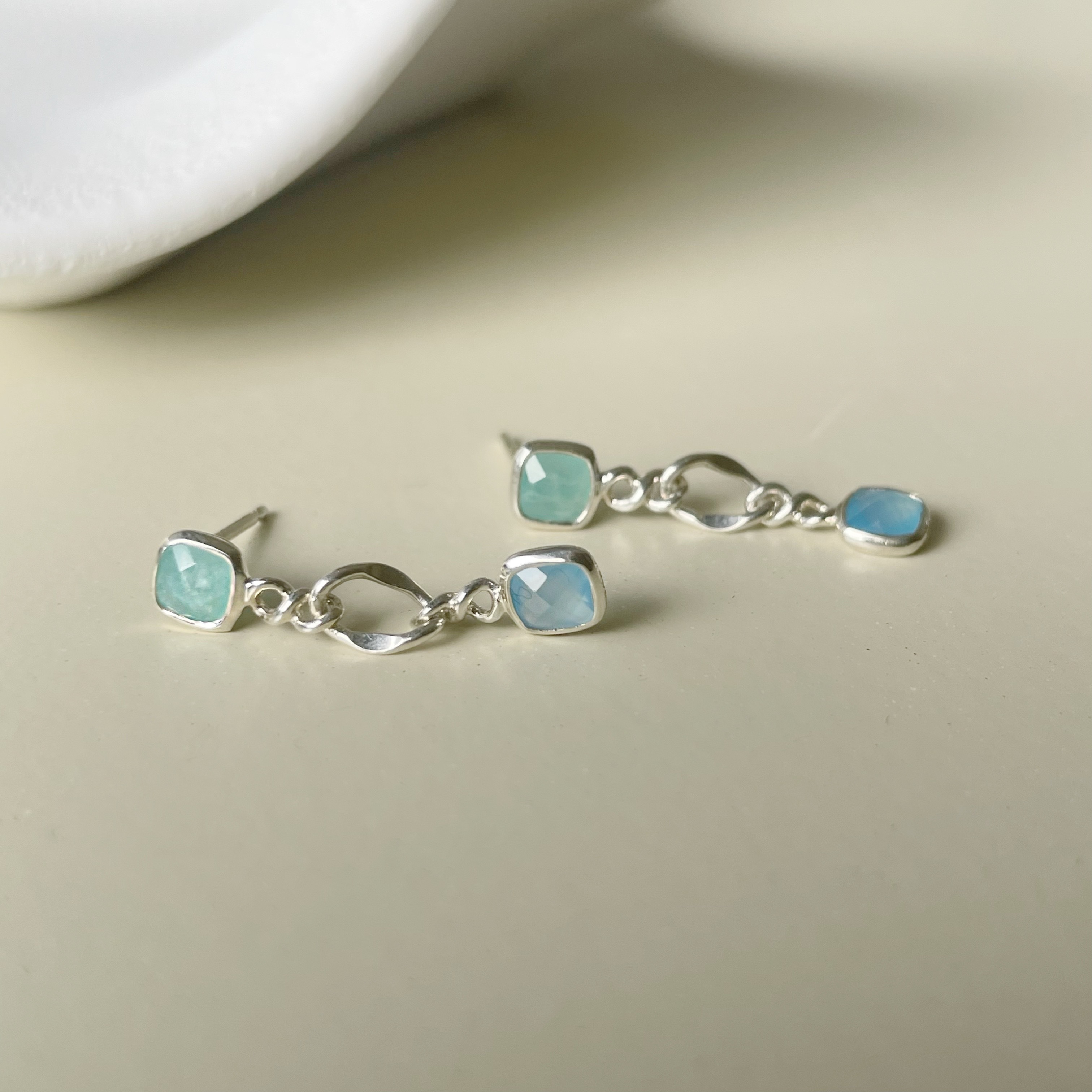 Brave天河海藍耳環