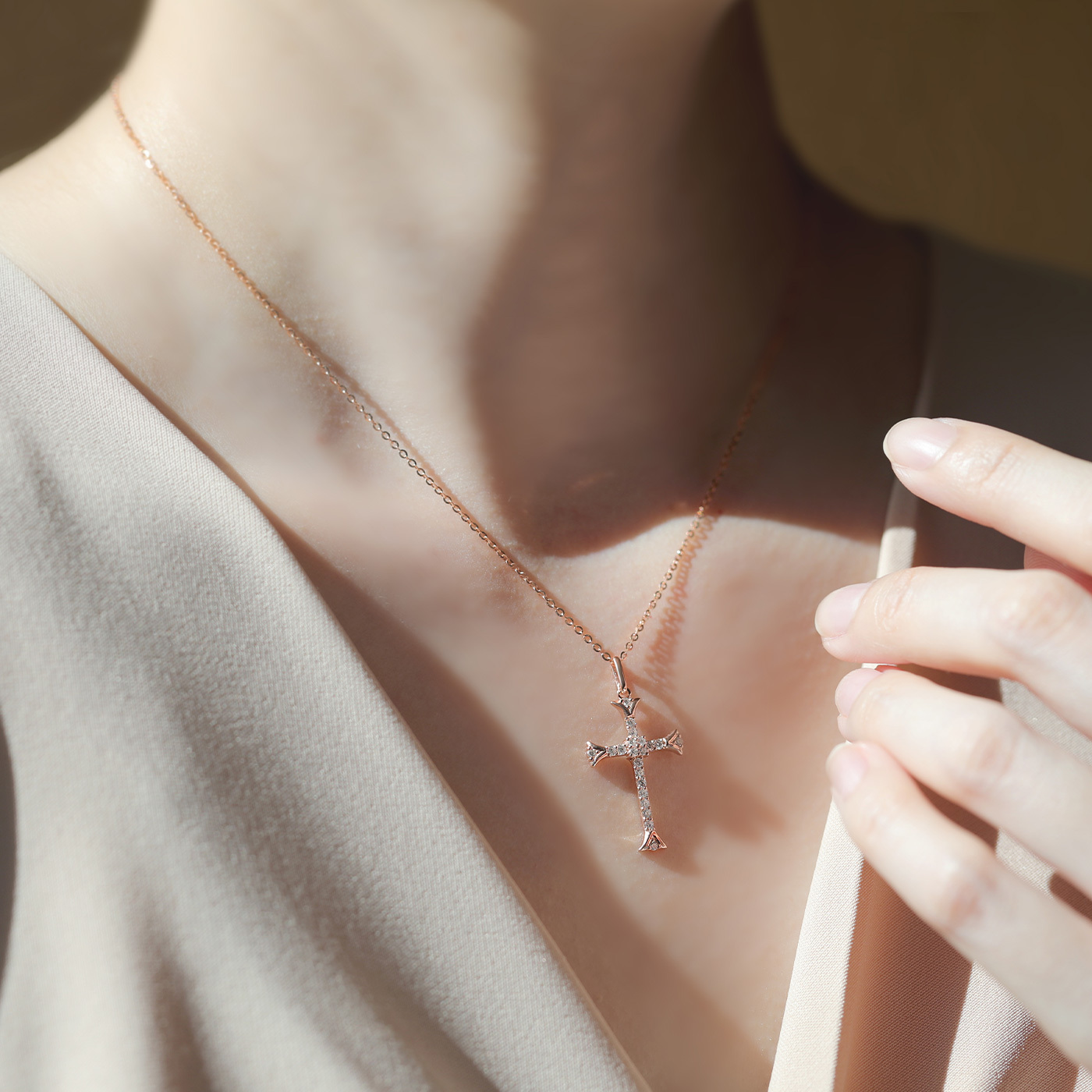 恩典記號 No.60 — 十字架鑽石項鍊