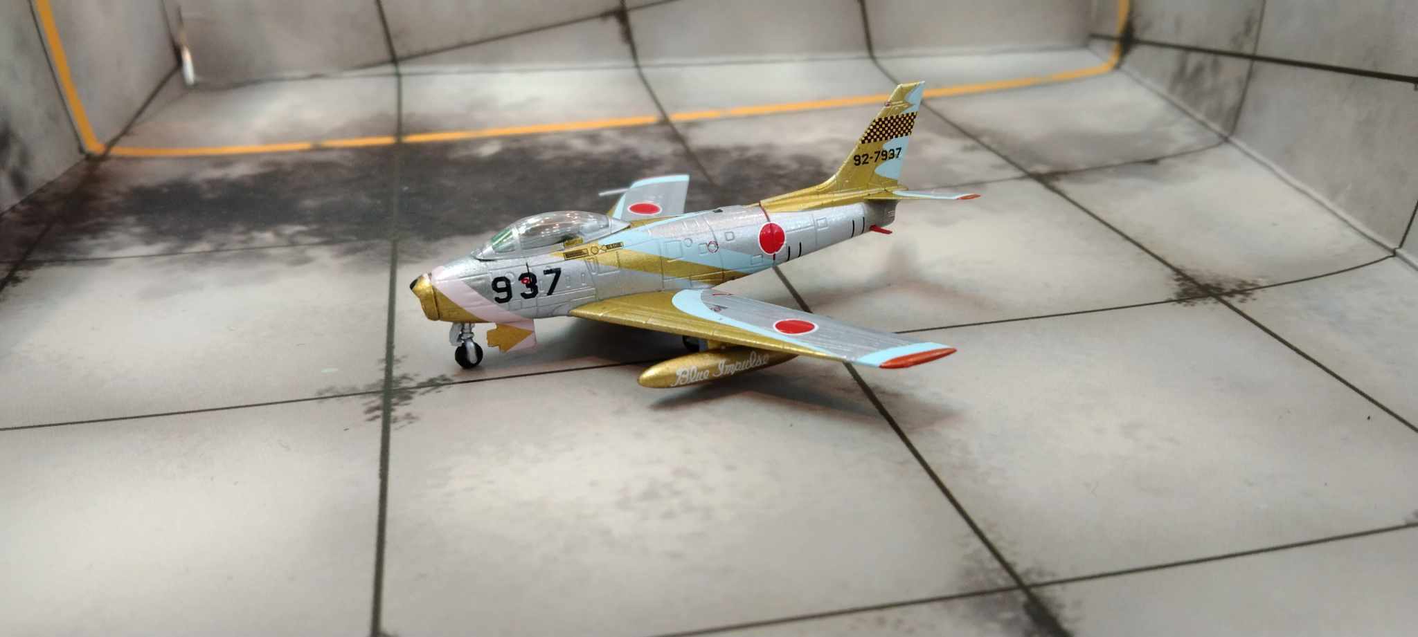 Hogan M-Series 1/200 日本航空自衛隊 F-86  序號92-7937