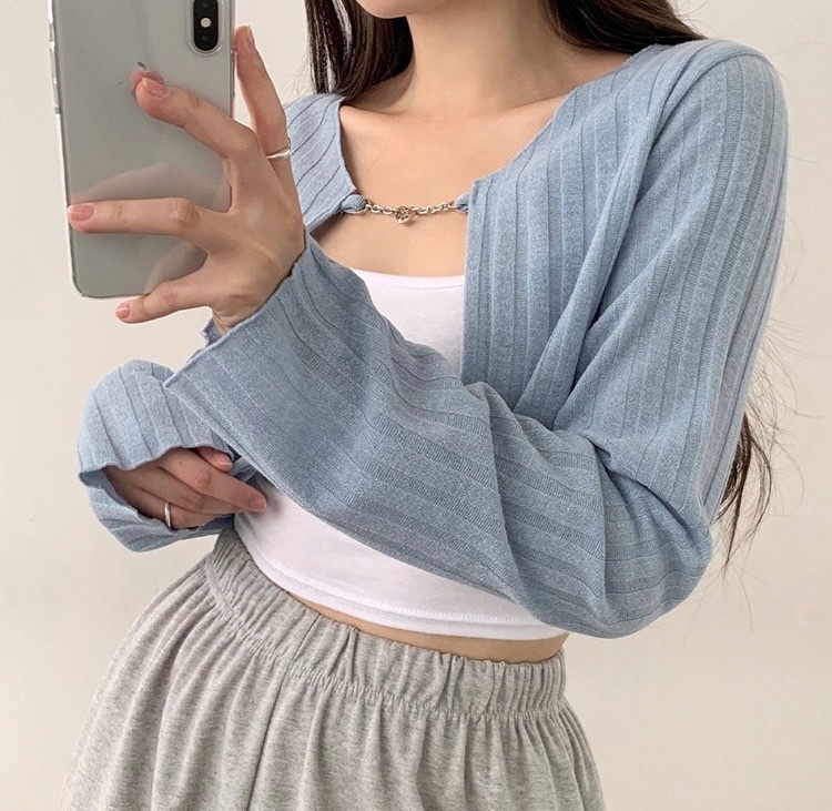 【優惠預訂】韓國心型扣針織短款外套（3色）