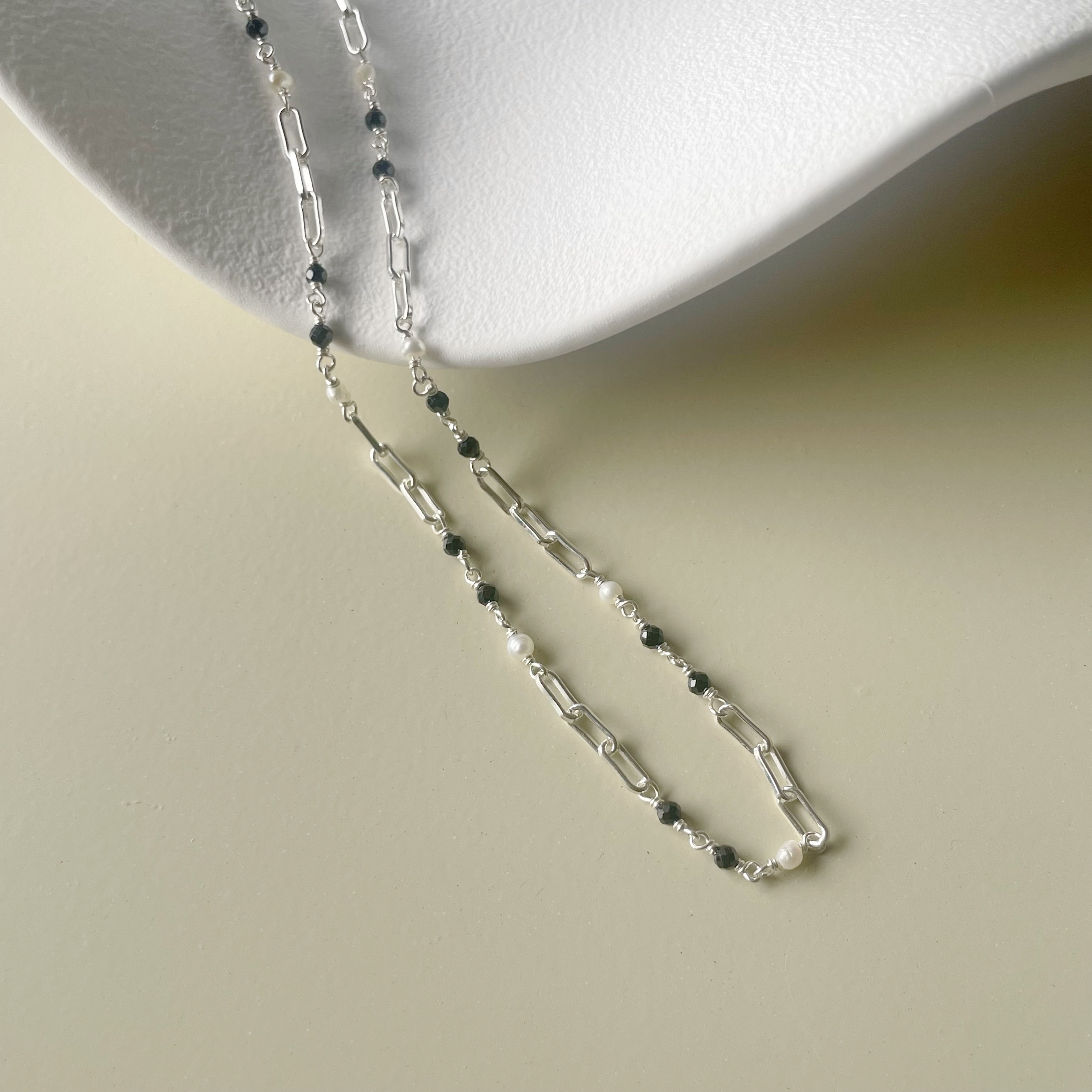 long box黑尖晶珍珠choker