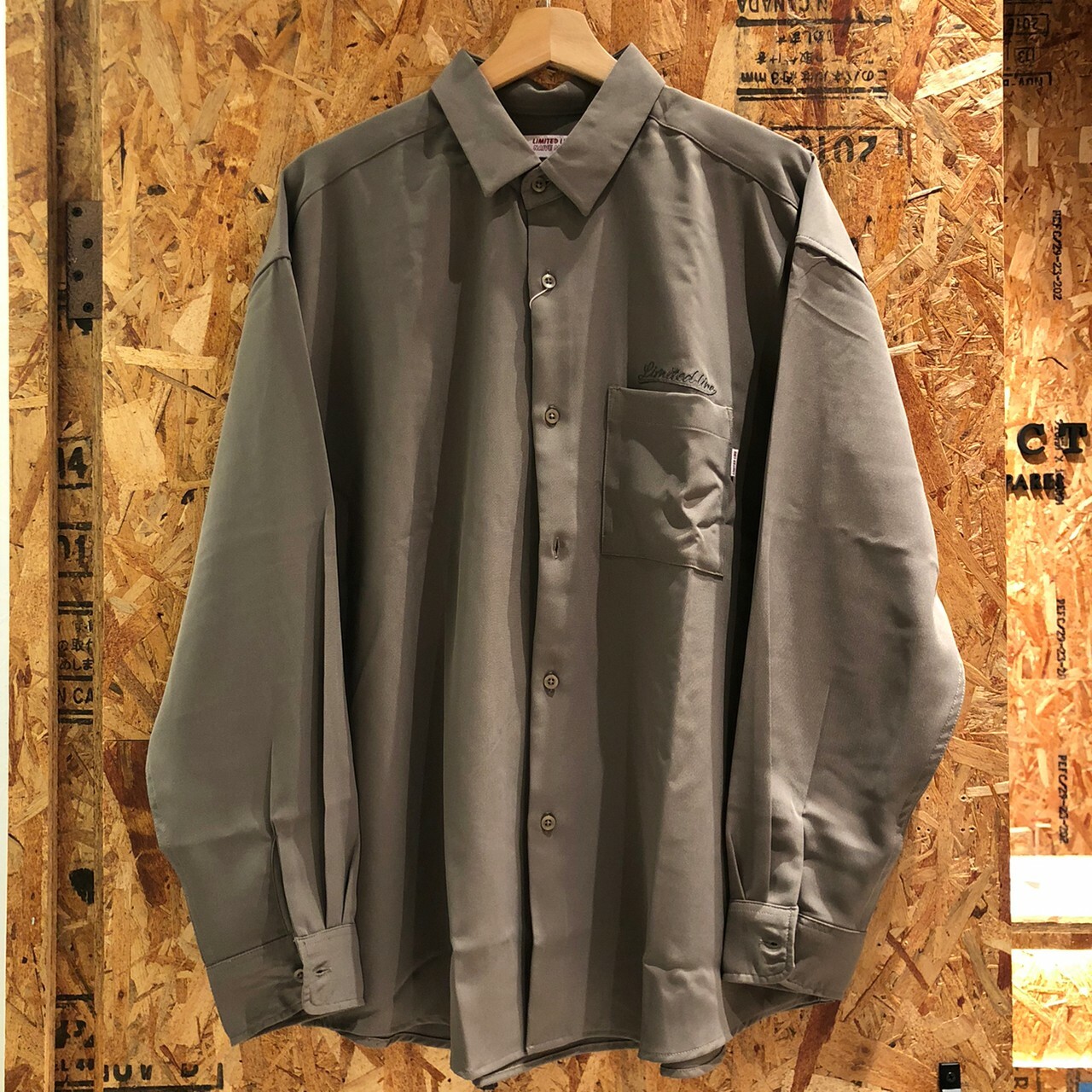 Limited Line 汽車刺繡長袖襯衫 22-2111