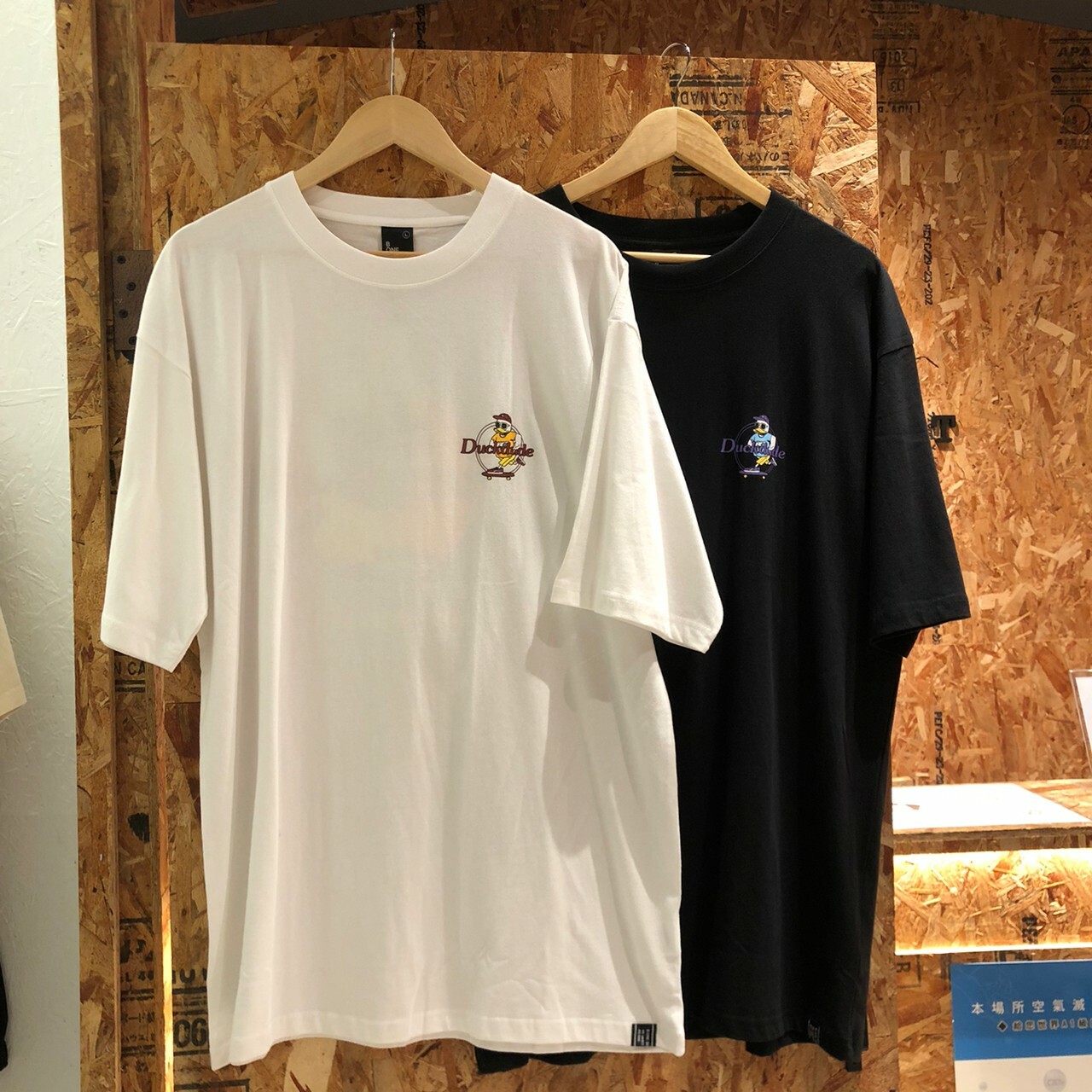 Duck Dude 達酷鴨 滑板印花短袖Tee I-1570015