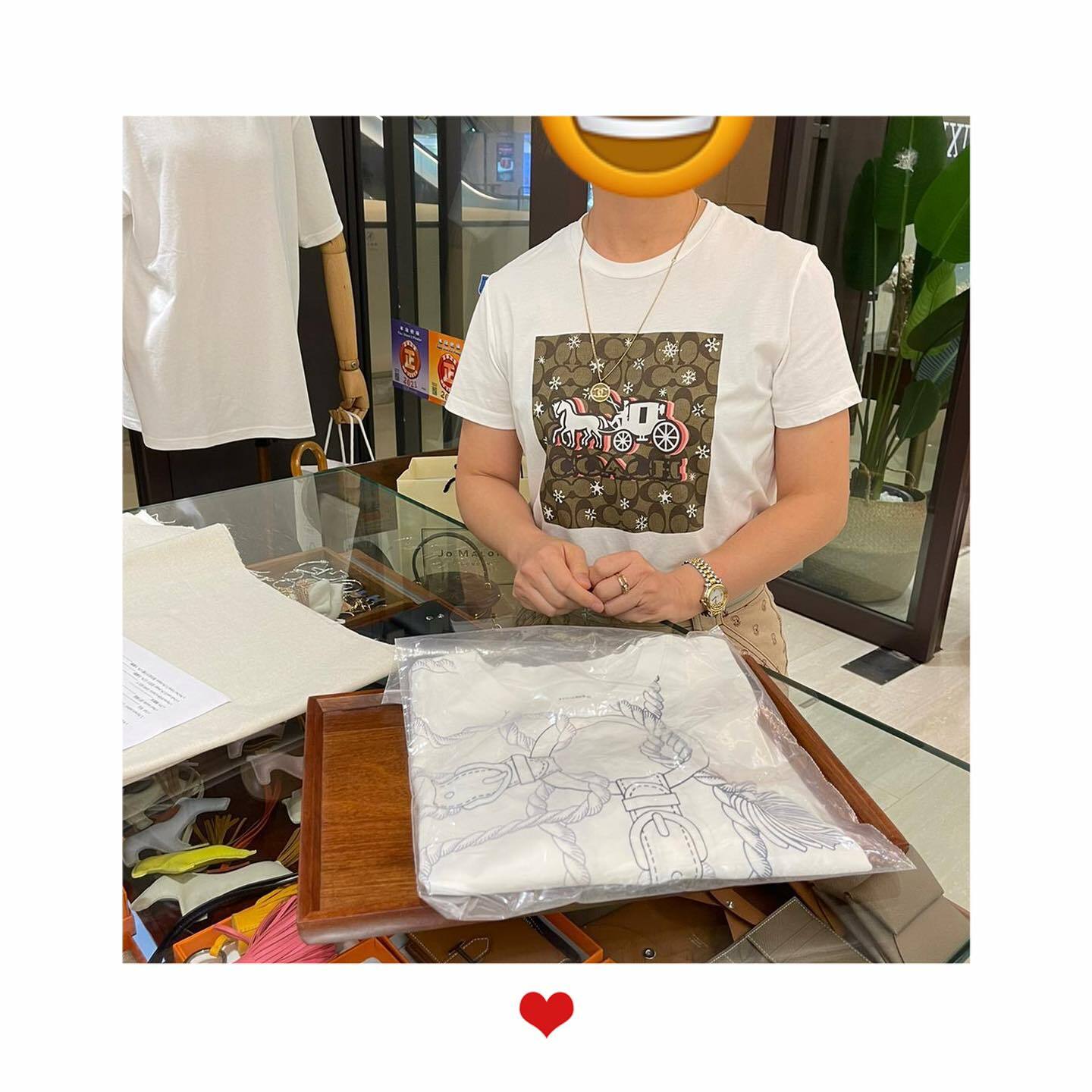 爽快靚靚walk in來買咗條裙🎉 價格非常吸引🤩 即刻埋單🫰 靚靚有關注HERLUXE新資訊同直播📩 仲要幫襯我哋買Geta焦糖色💕 多謝你嘅支持🫶