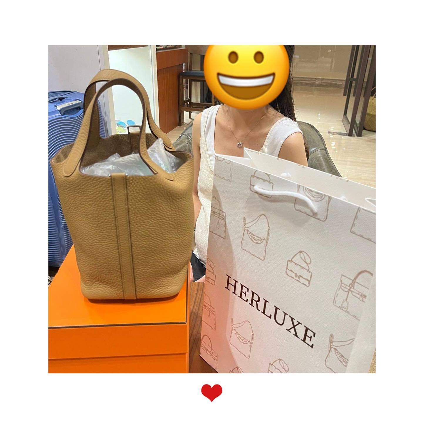 爽快靚靚睇直播落單P18餅乾色銀扣🍪🔗 靚靚表示信任HERLUXE🏆 欣賞我哋嘅服務態度🫶 對整體購物過程非常滿意🫰 靚靚很健談👏 有長期關注我哋嘅新資訊❤️ 仲話對Halzan同24/24很有興趣😍 多謝你嘅支持與認可🫶