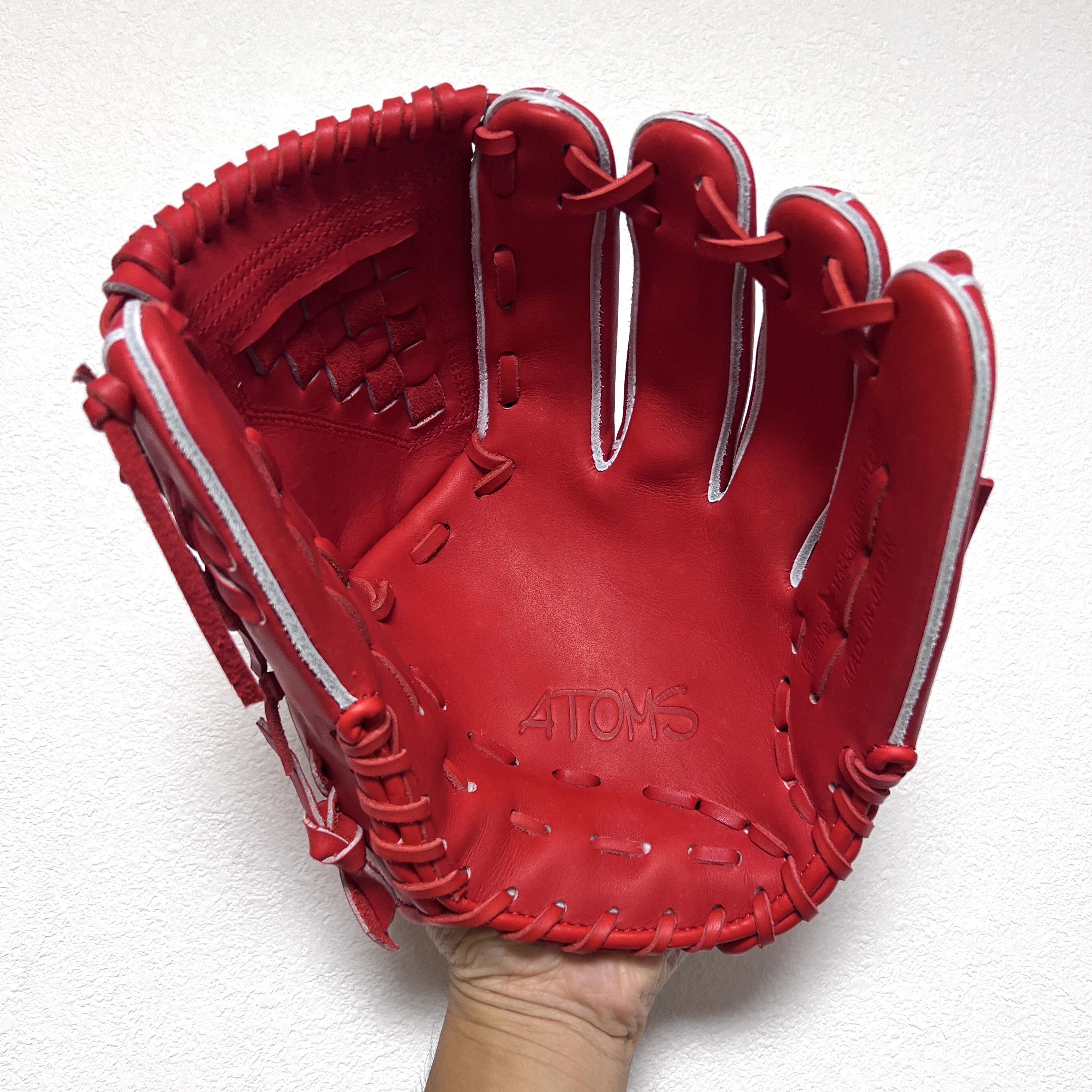 ATOMS 北海道和牛 寺田皮革 硬式 投手手套 約11.4吋 小型投手 AGL-101
