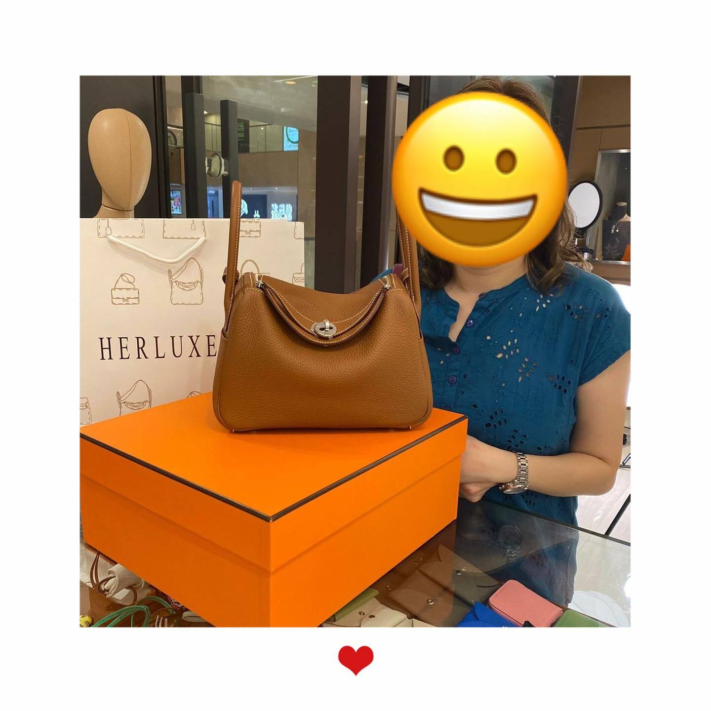 爽快靚靚來pick up Lindy 26金銀🎉 覺得個袋夠實用☺️ 靚靚鐘意HERLUXE手袋品類多 商品齊全🙌 方便選擇又可以買到心頭好❤️ 多謝你嘅支持與信任🫶💪