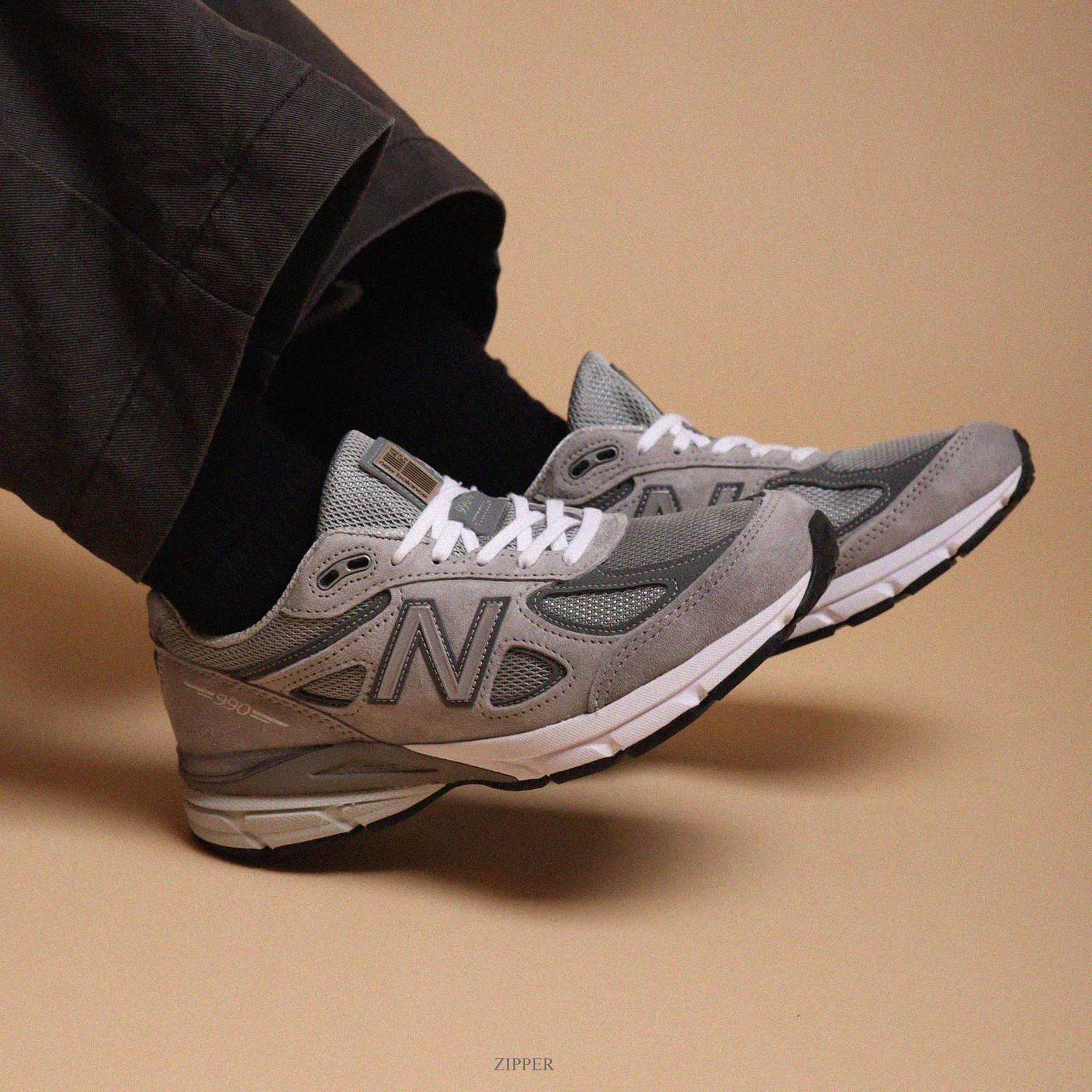 New Balance 990v4 U990GR4