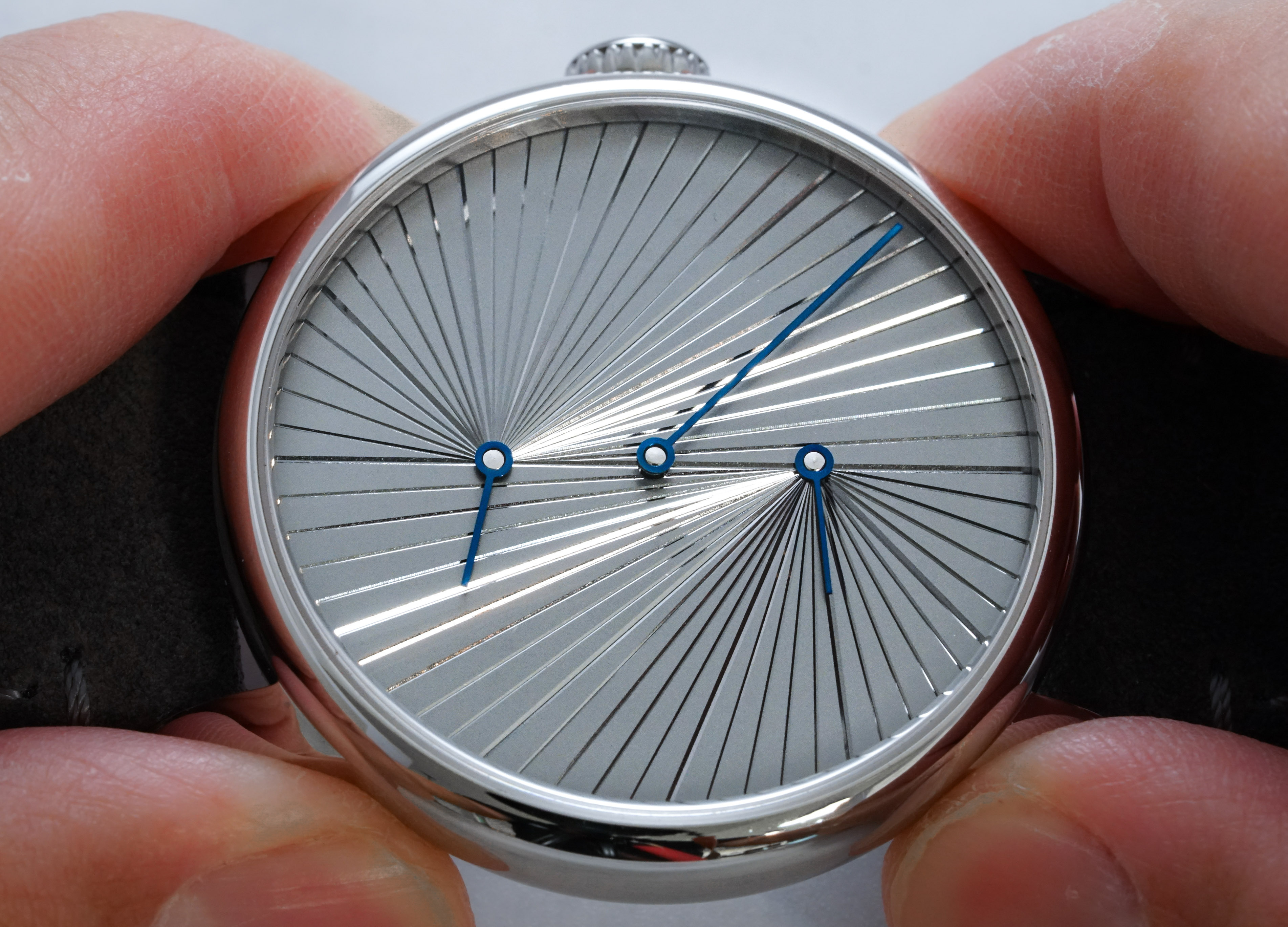 聯名款 Collaboration｜Le Régulateur Louis Erard x atelier oï