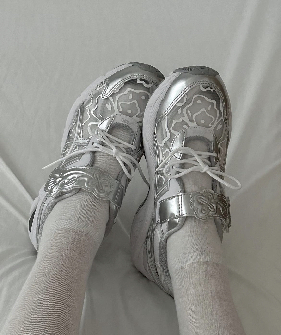 <國外限定款💿> Cecilie Bahnsen x ASICS GT-2160 銀花花