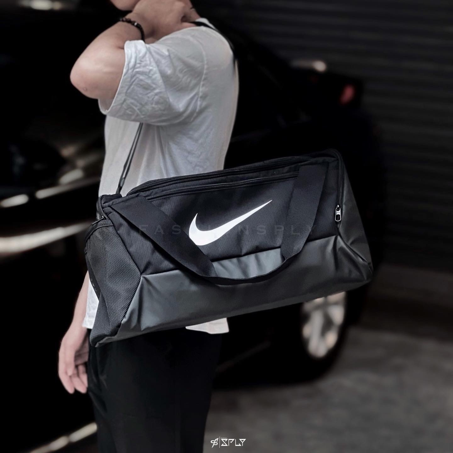 Nike Brasilia 9.5 旅行袋 黑 DM3976-010