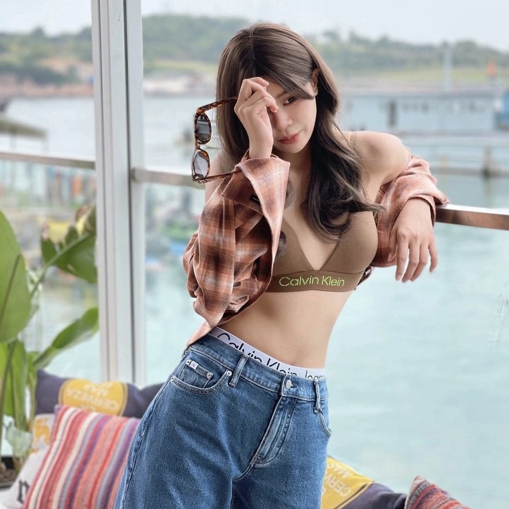 CALVIN KLEIN CK 權恩妃同款 運動 內衣 內褲 咖啡色 無鋼圈 QF7456 QF7457 QF7459  / 現貨