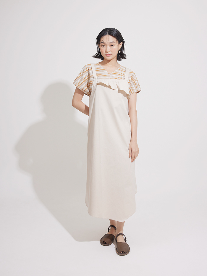 樂譜音符肩帶洋裝-雞蛋花