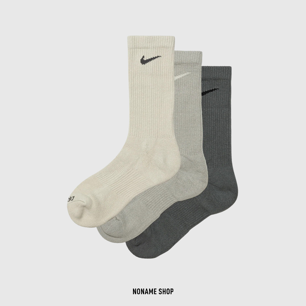 NIKE EVERYDAY PLUS 刺繡 小勾 長襪 三雙一包 襪子 卡其灰色