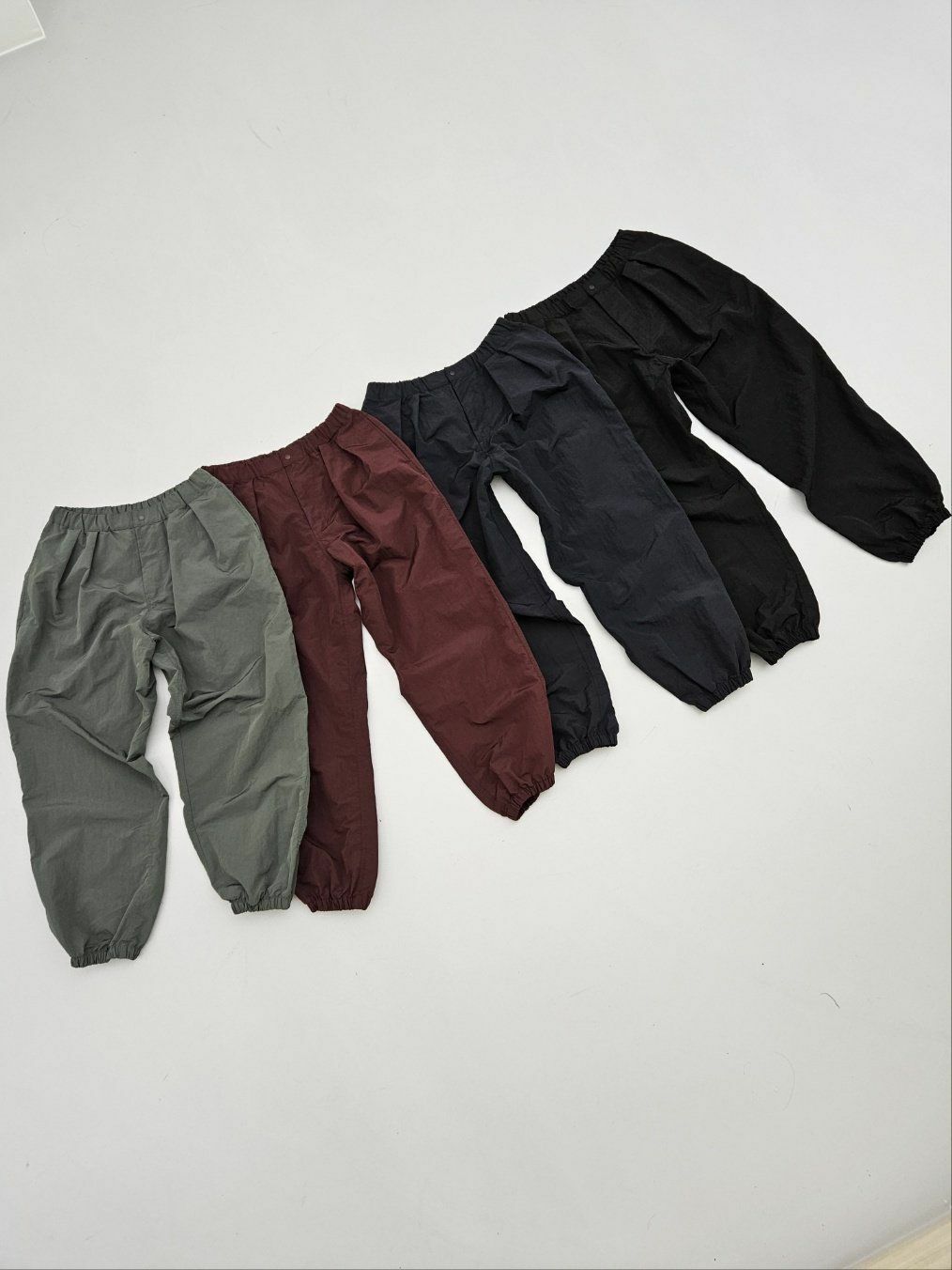 淨色鬆身束腳褲 SPECTOR-008P