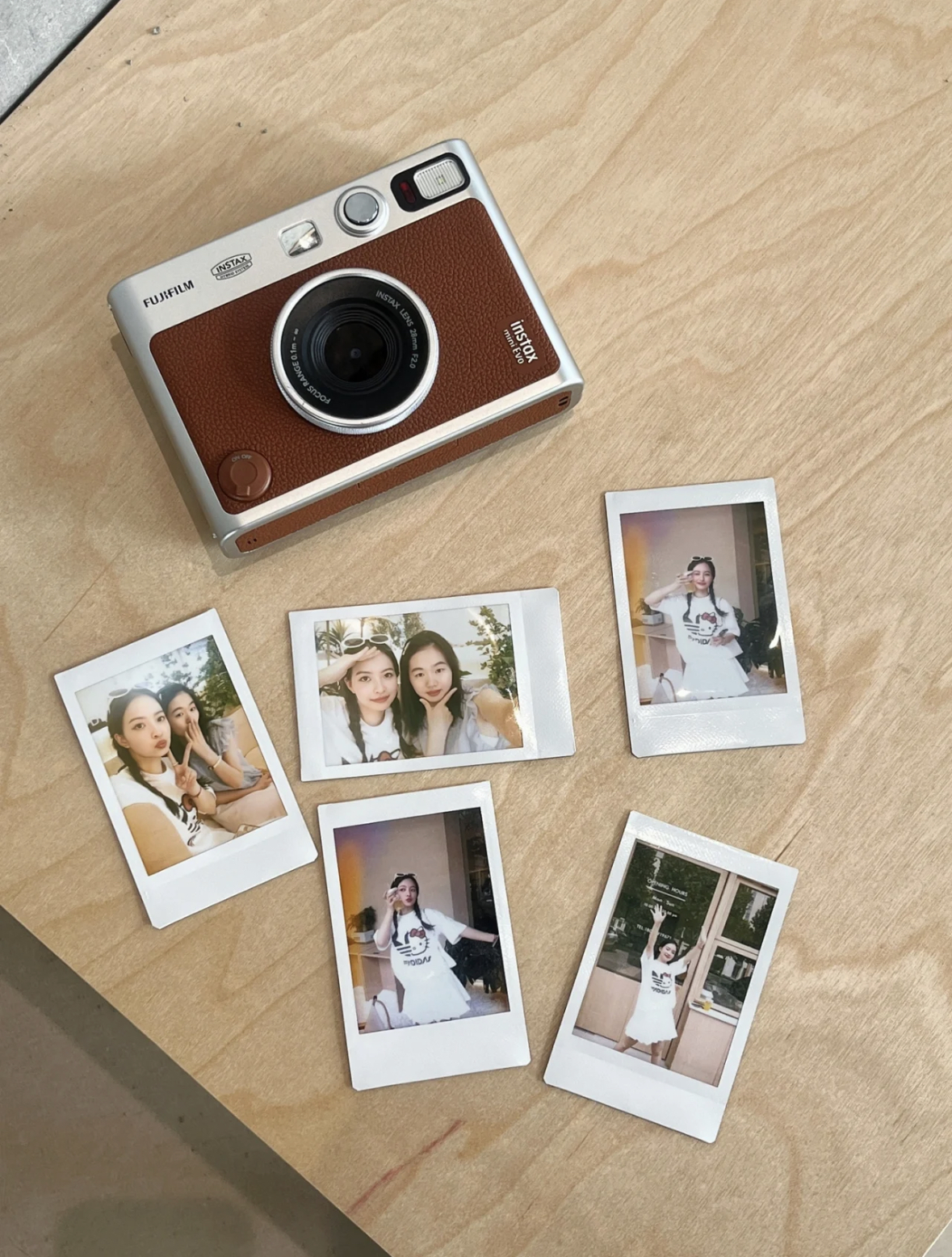 FUJIFILM 富士 instax mini Evo 拍立得 底片相機 底片 黑色 棕色/預購