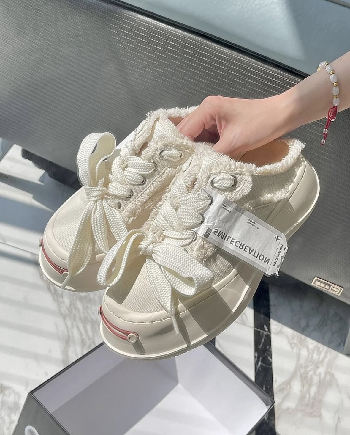 SMILEREPUBLIC 半拖開口笑帆布鞋 全白 奶白 解構 開口笑 穆勒 厚底 拖鞋 懶人 SR20220101002-1/預購