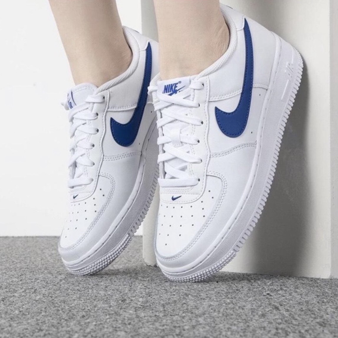 Nike Air Force 1 GS 白皇家藍勾 低筒 大童
