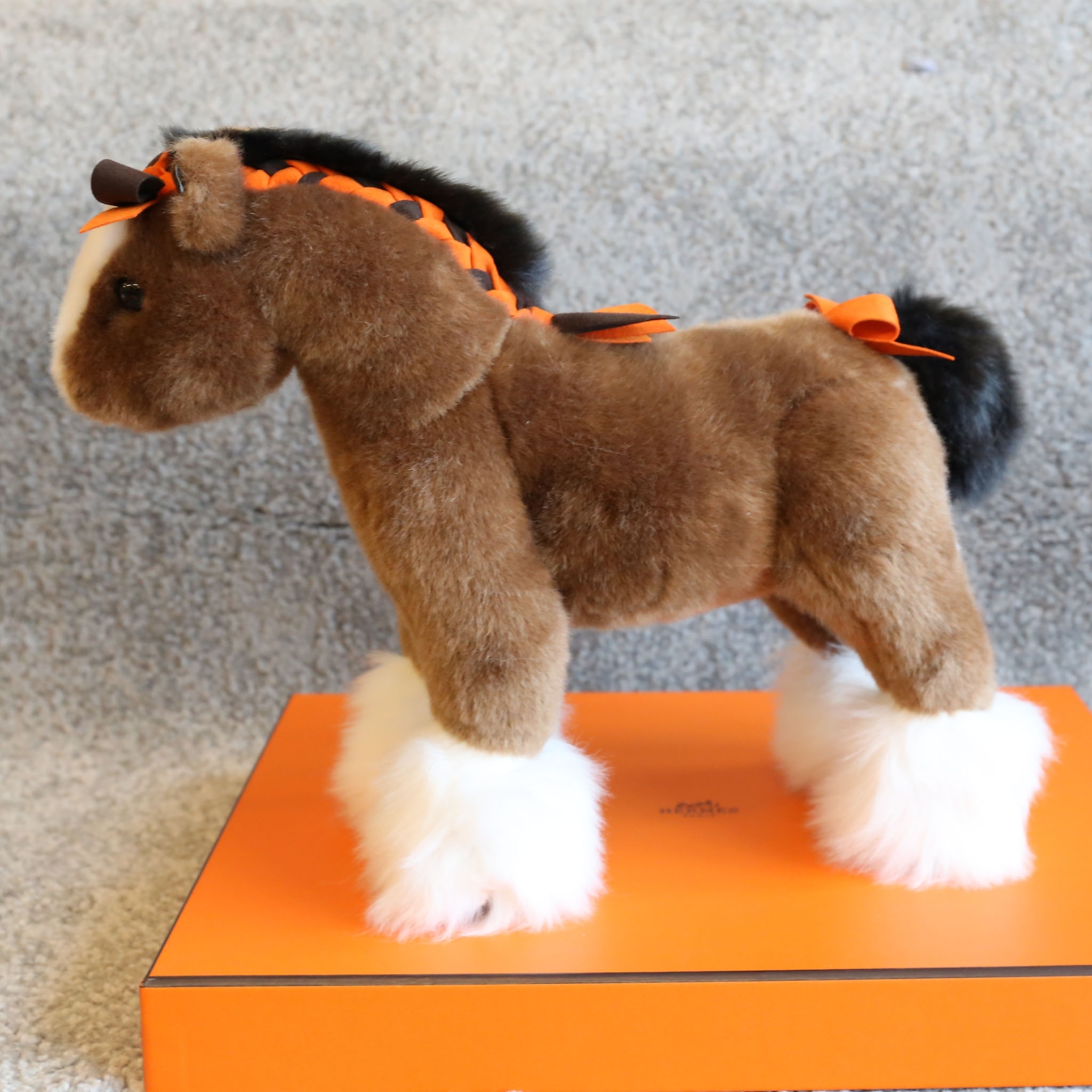 Hermy plush horse PM Size