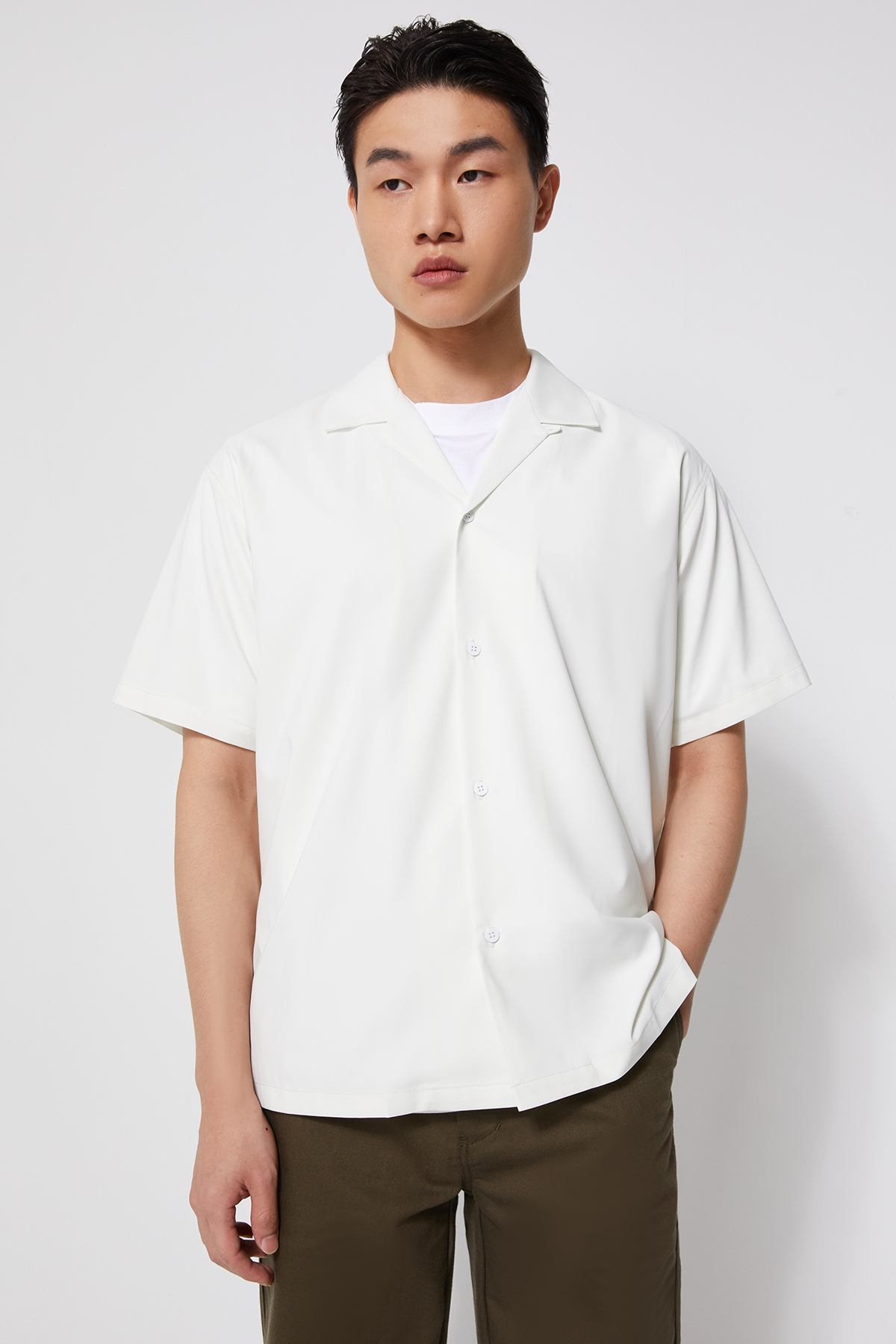 CLOUD 輕量短袖襯衫 男（白綠）