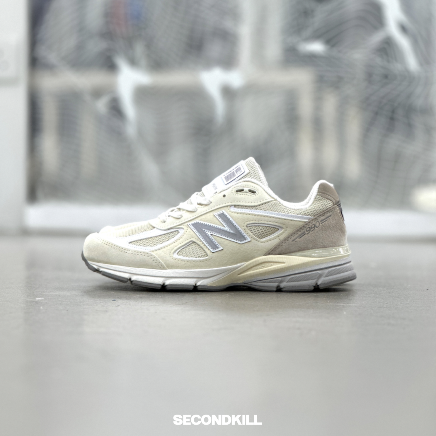 New Balance U990TE4