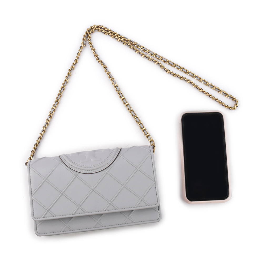 【TORY BURCH】Fleming 菱格紋皮革皮夾式鍊包(海灣灰) 138853 029